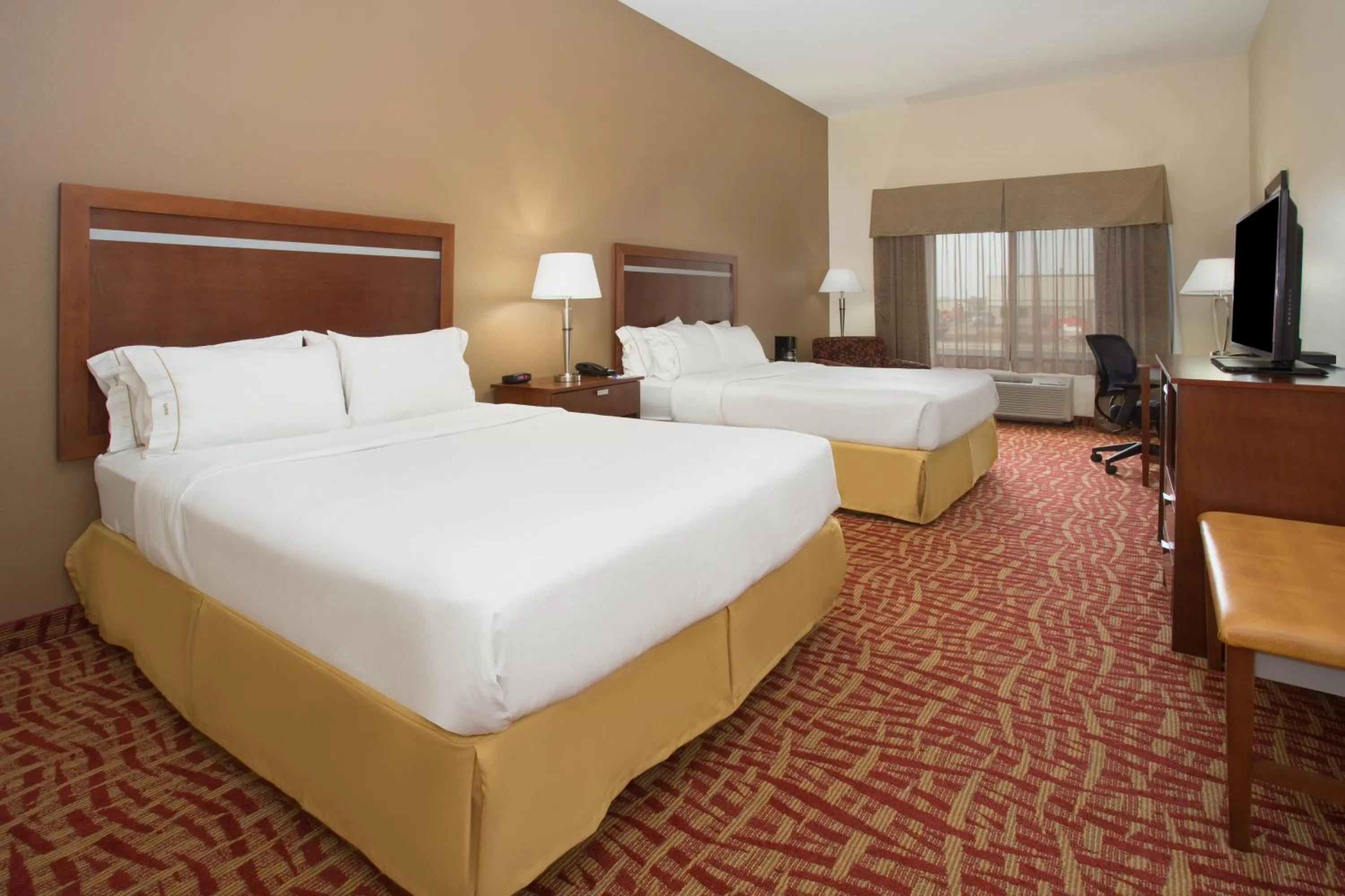 Standard Room with Two Queen Beds in Holiday Inn Express & Suites Glendive by IHG