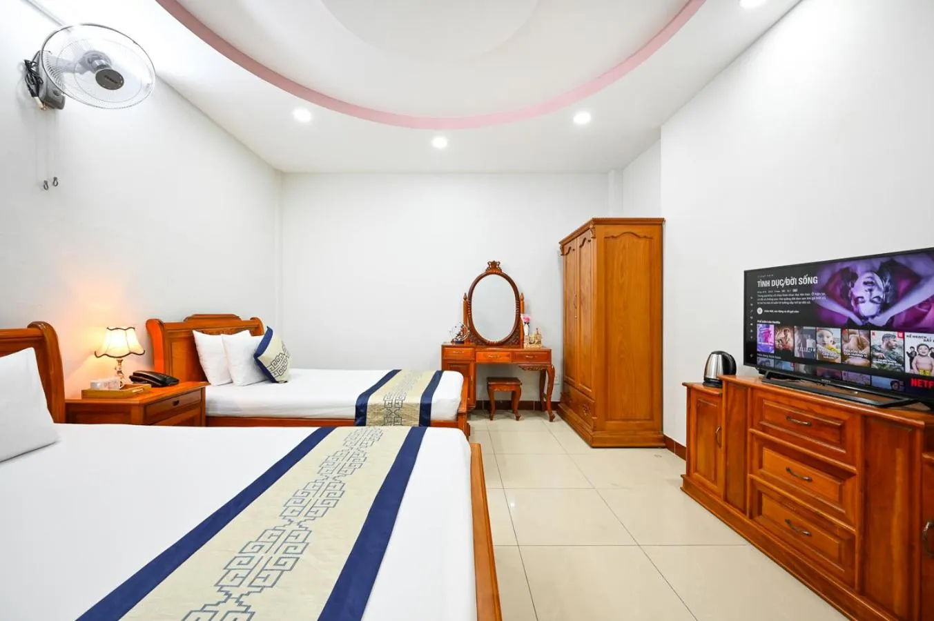 Luxury Triple Room - single occupancy in Sky Star Hotel