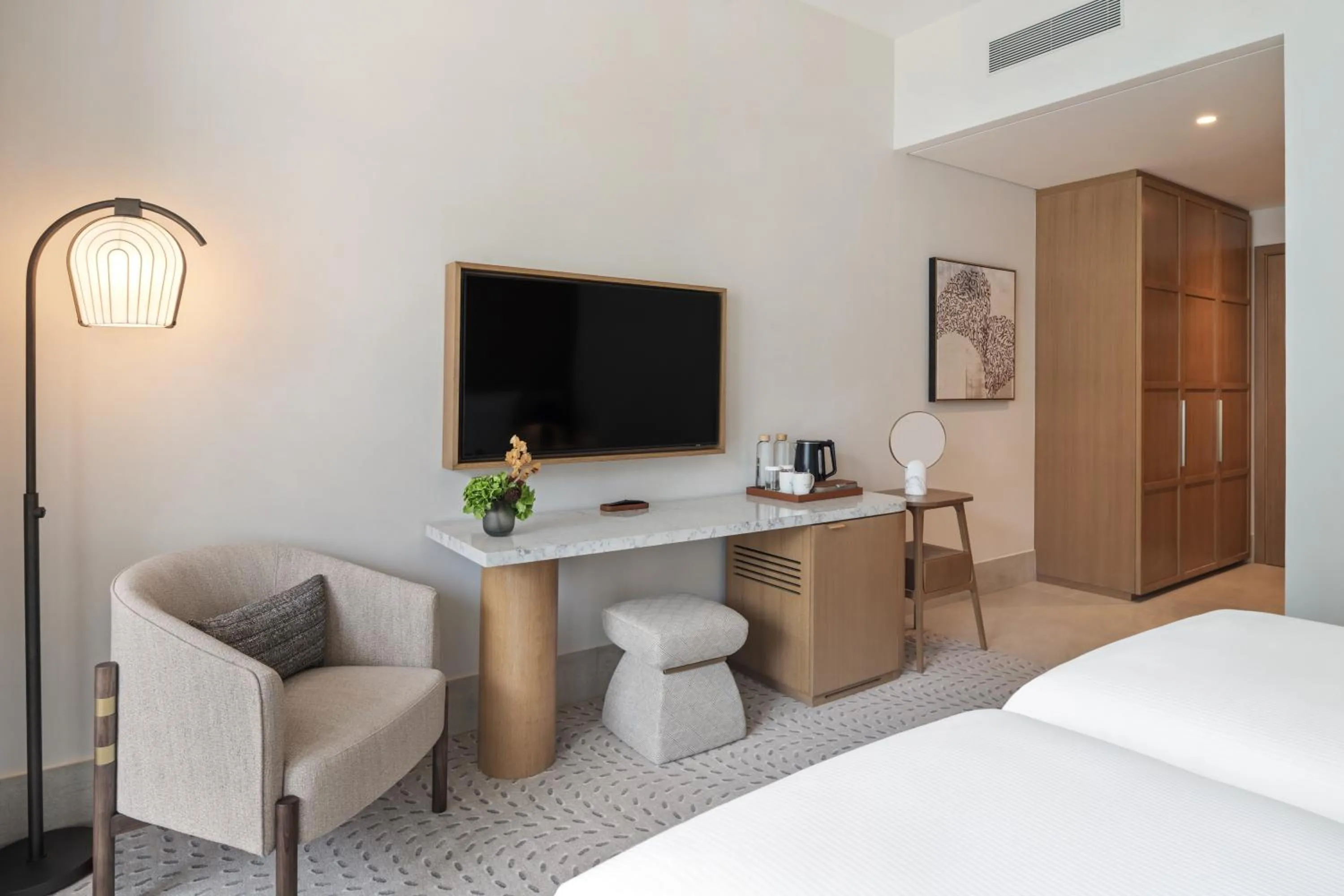 Deluxe Lagoon View Room Twin in Vida Creek Beach Hotel