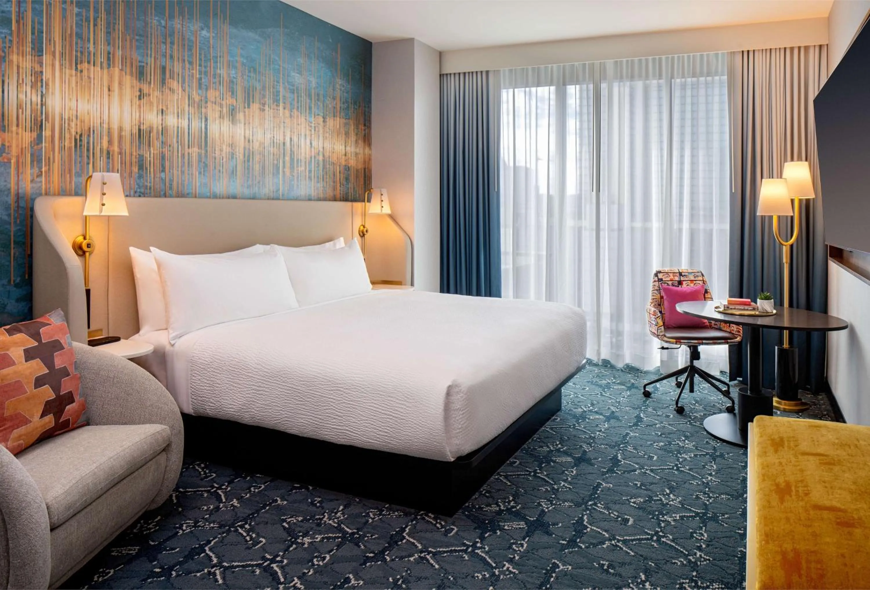 King Room in Tempo By Hilton Nashville Downtown