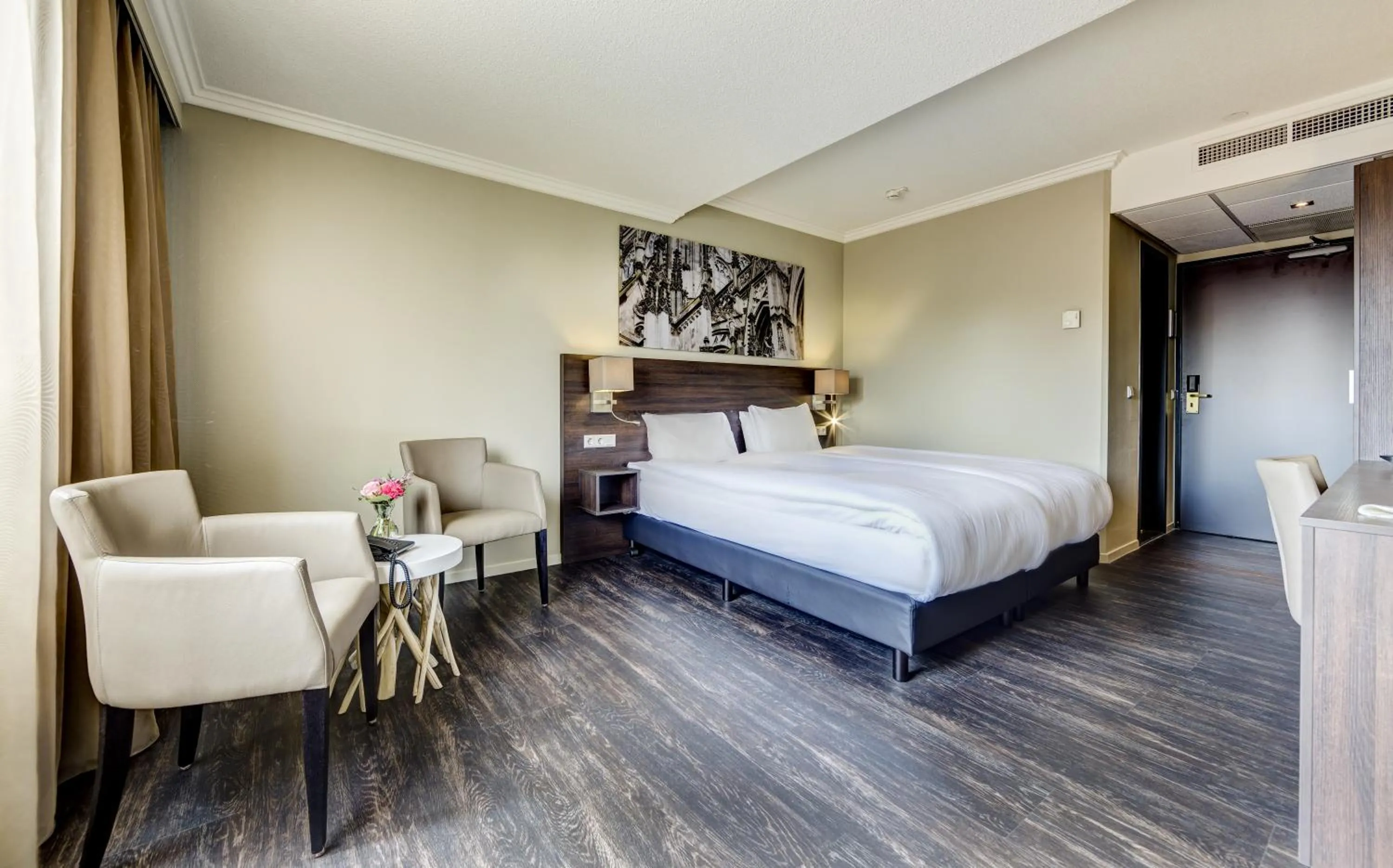 Deluxe Double Room with Shower in Fletcher Hotel-Restaurant ‘s-Hertogenbosch