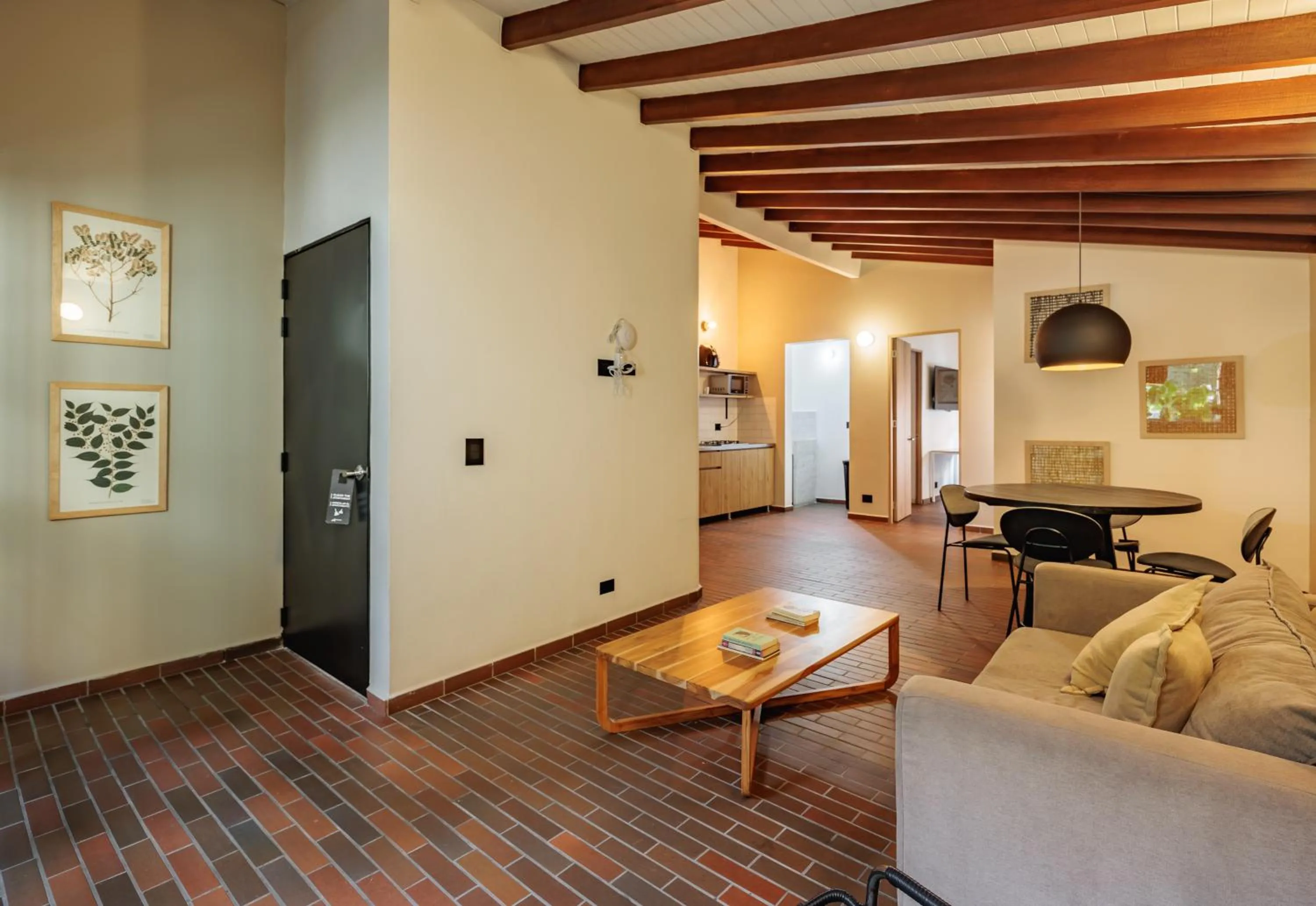 One-Bedroom Apartment with Balcony in The Somos Flats Laureles