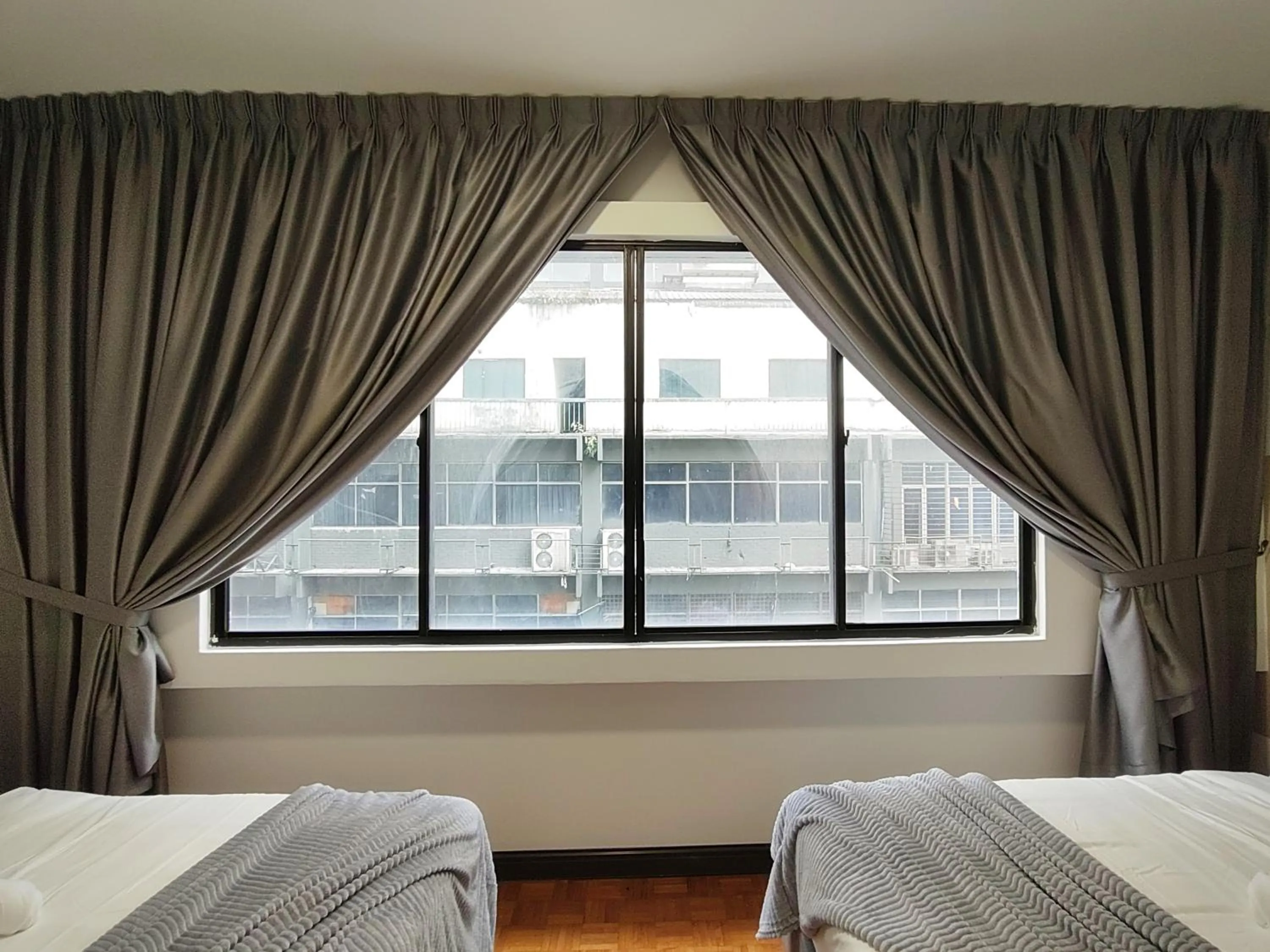 Three-Bedroom Apartment in Plaza Berjaya By Manhattan Group