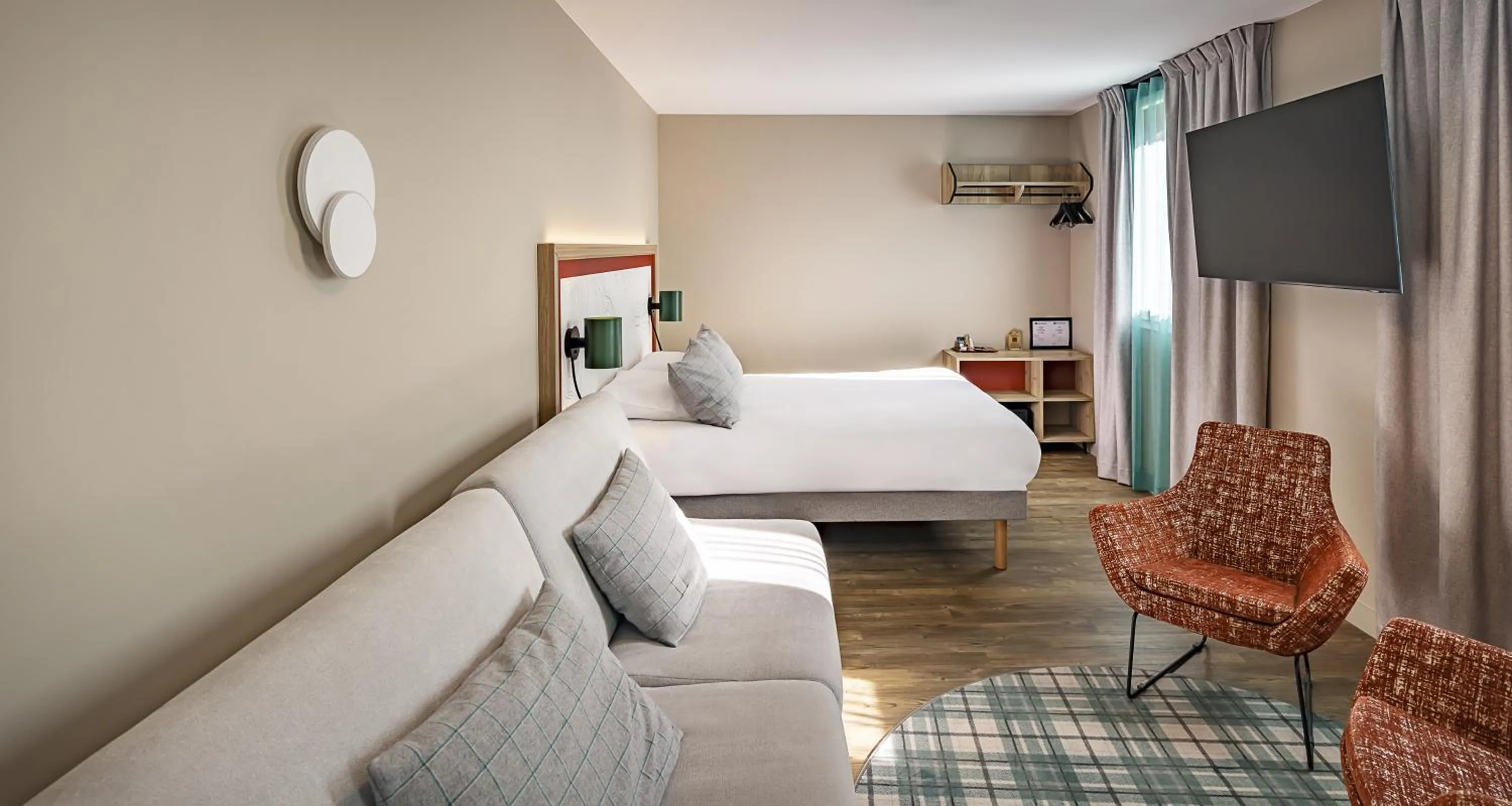 Family Apartment with Queen Bed and Sofa Bed - Non-Smoking in Best Western Coeur de Maurienne Hotel Restaurant & Spa