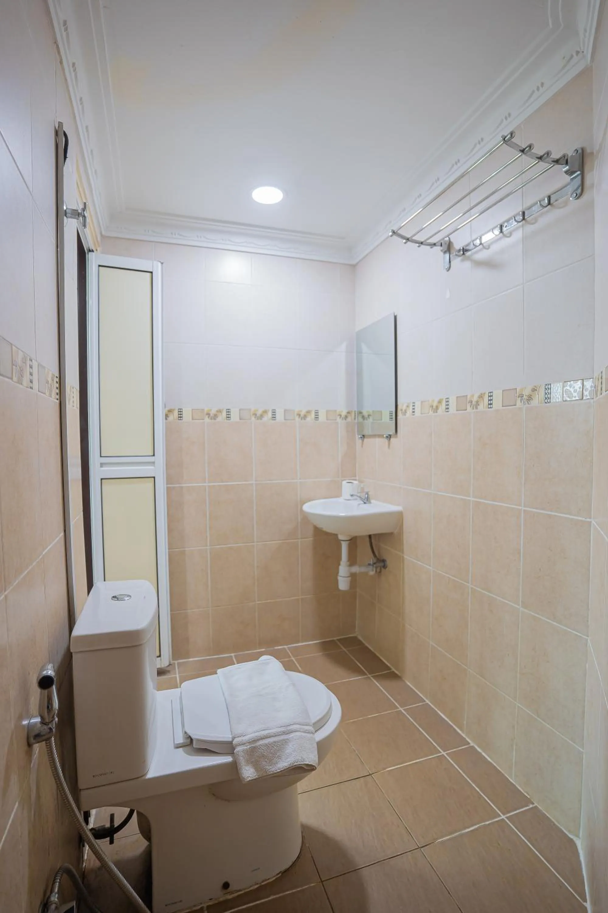 Deluxe Triple Room in Hotel 28 Titiwangsa