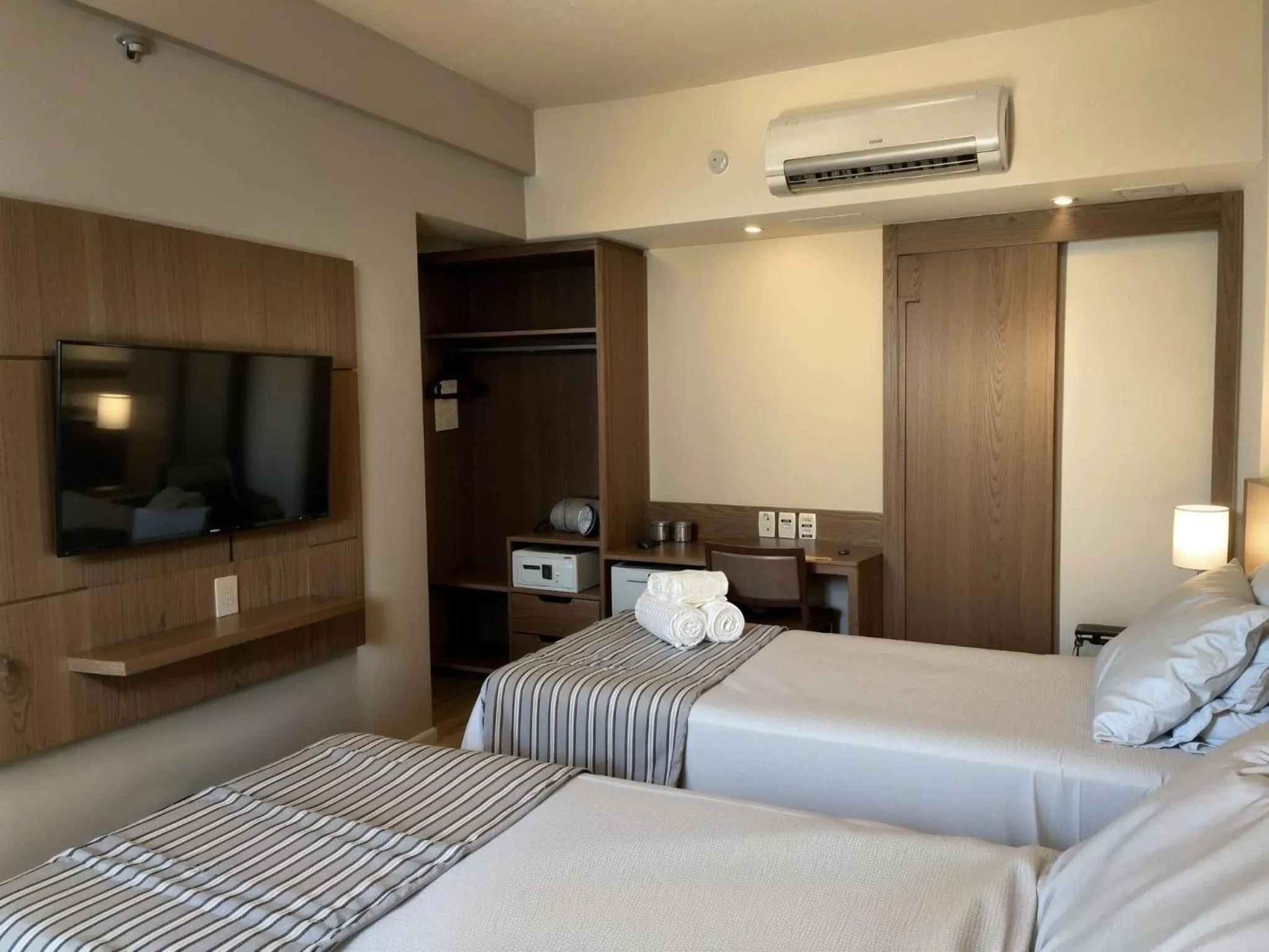 Superior Twin Room in Hotel Vivenzo Savassi Belo Horizonte