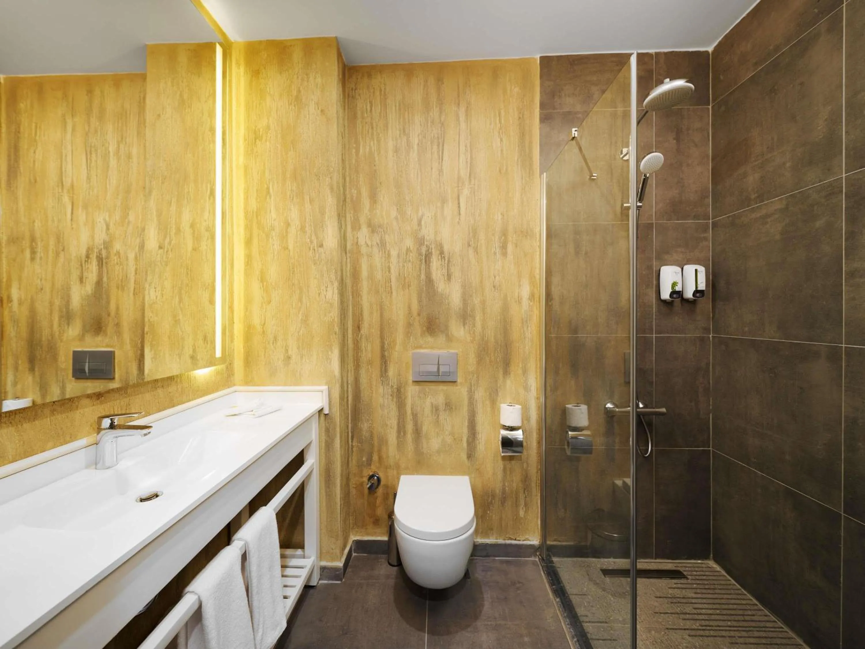 Executive King Room in Ibis Istanbul Airport