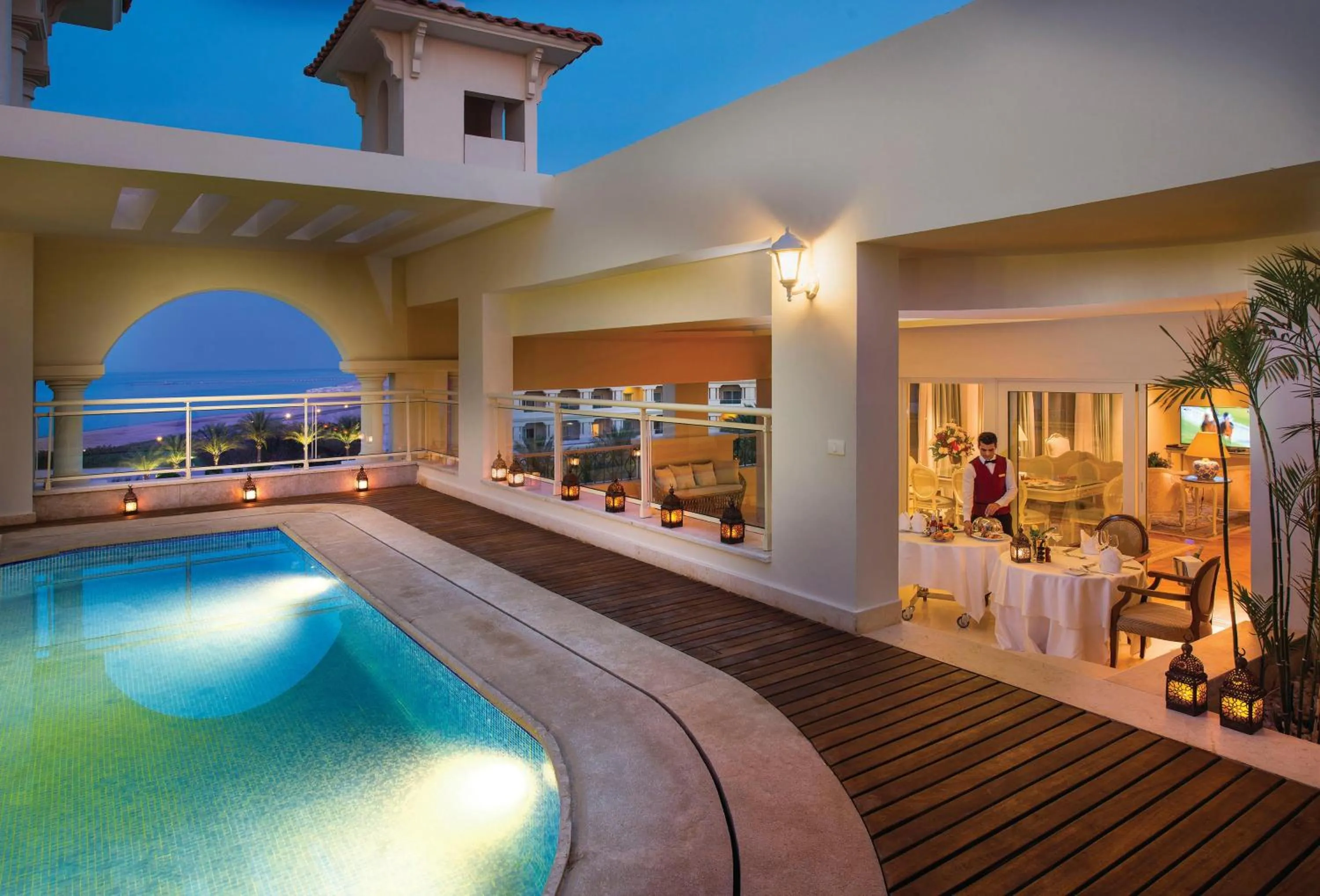 Royal Sea View Suite with Private Pool in Baron Palace Sahl Hasheesh