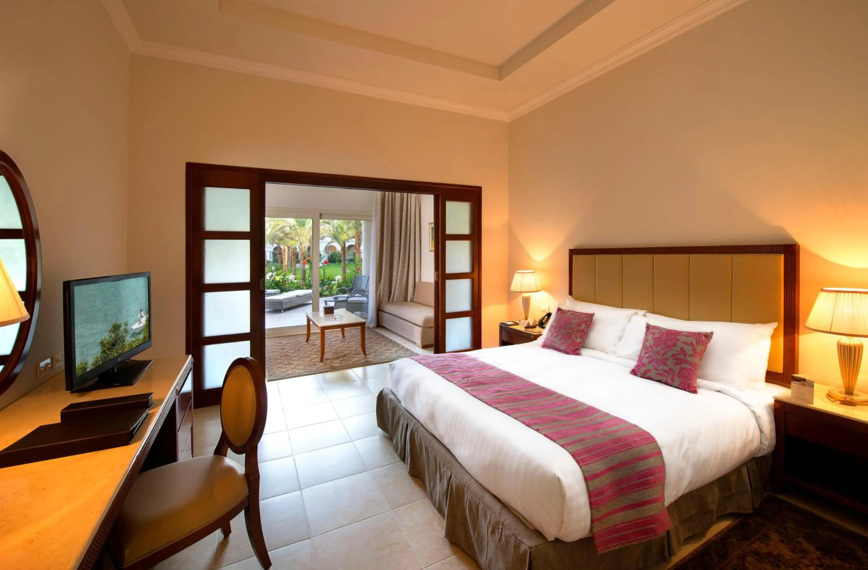Family Suite in Baron Palace Sahl Hasheesh