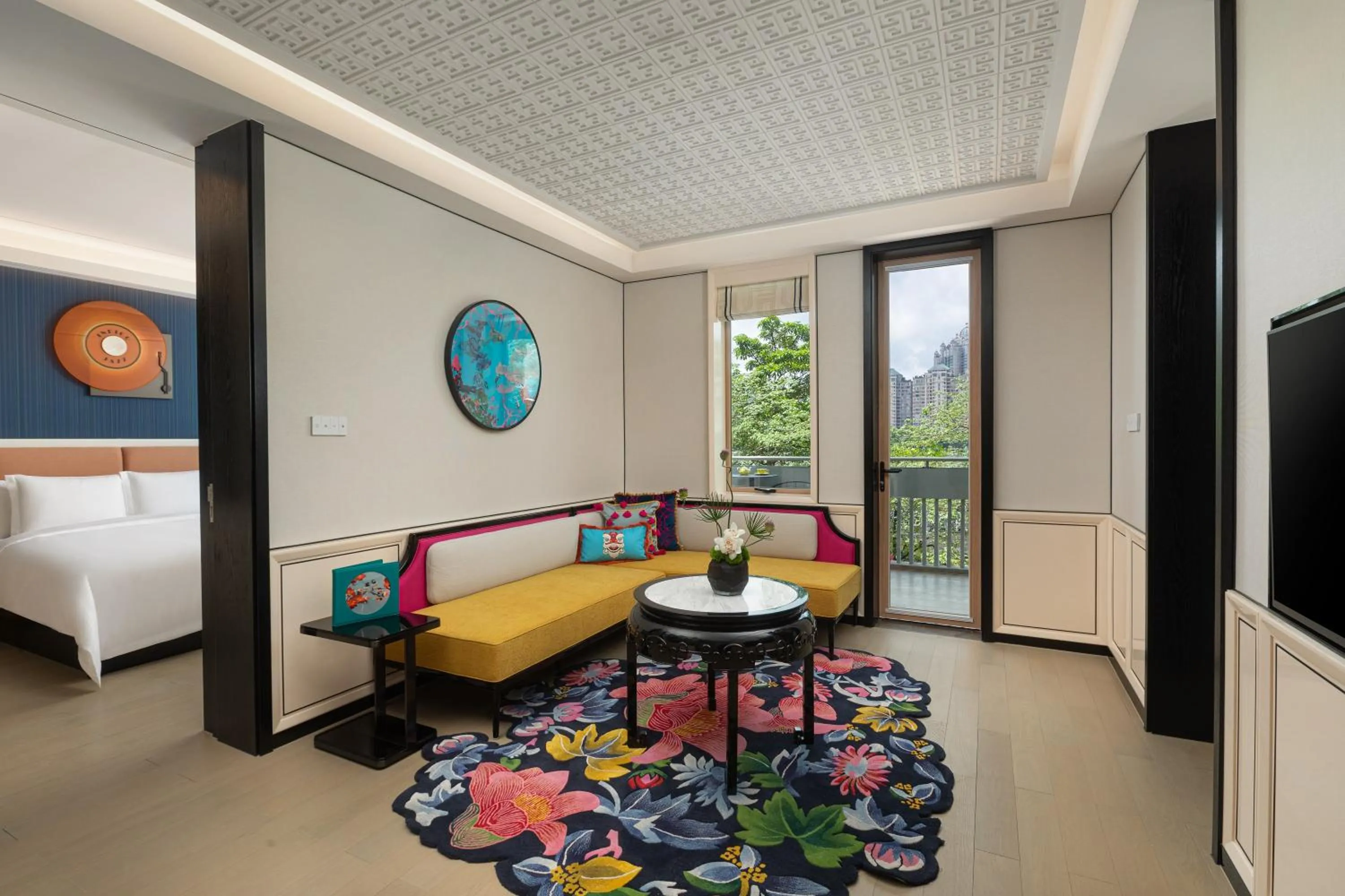 1 King One-Bedroom Suite River View  in Hotel Indigo Guangzhou Haixinsha by IHG