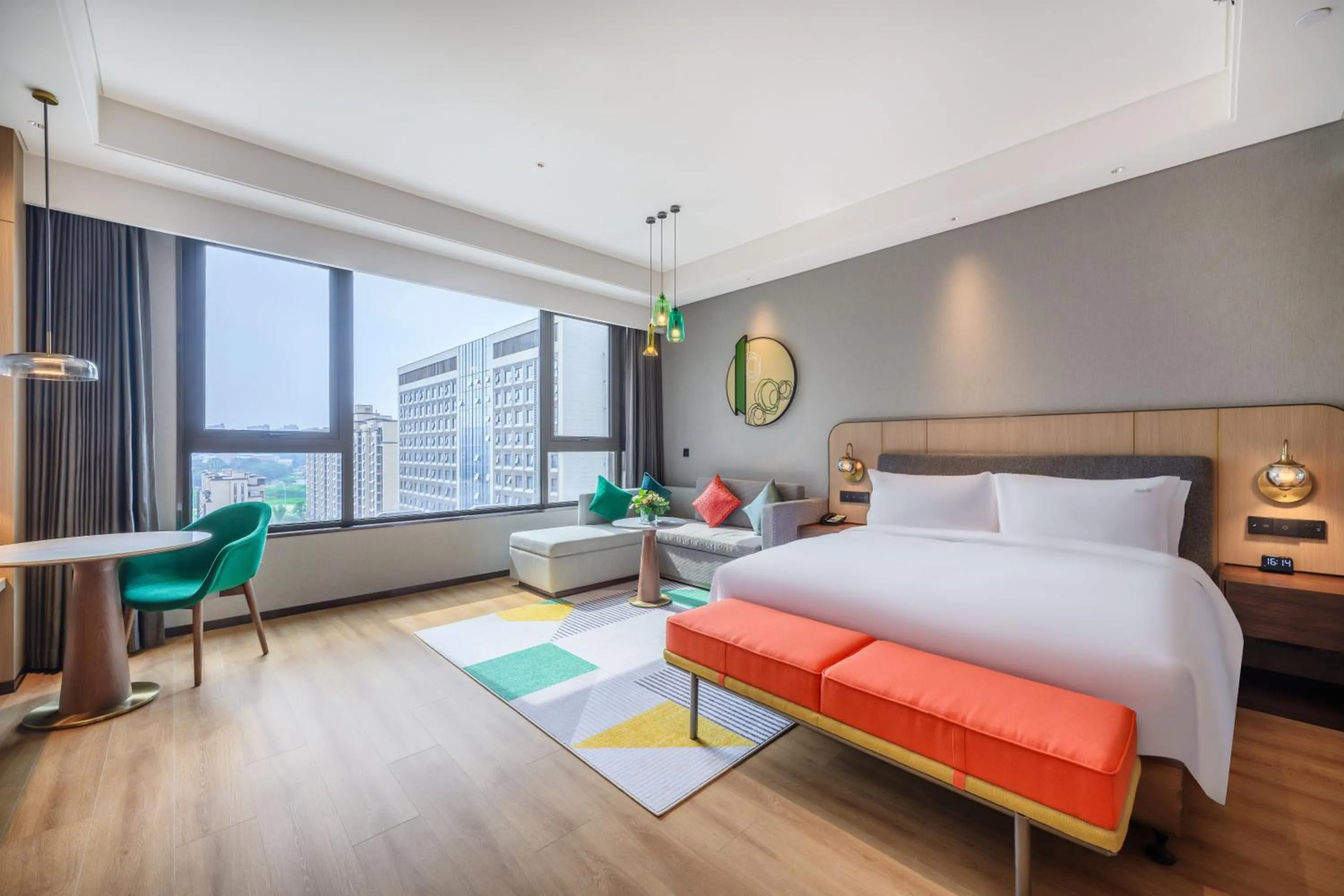 Premium King Room in Holiday Inn Xi'an East by IHG