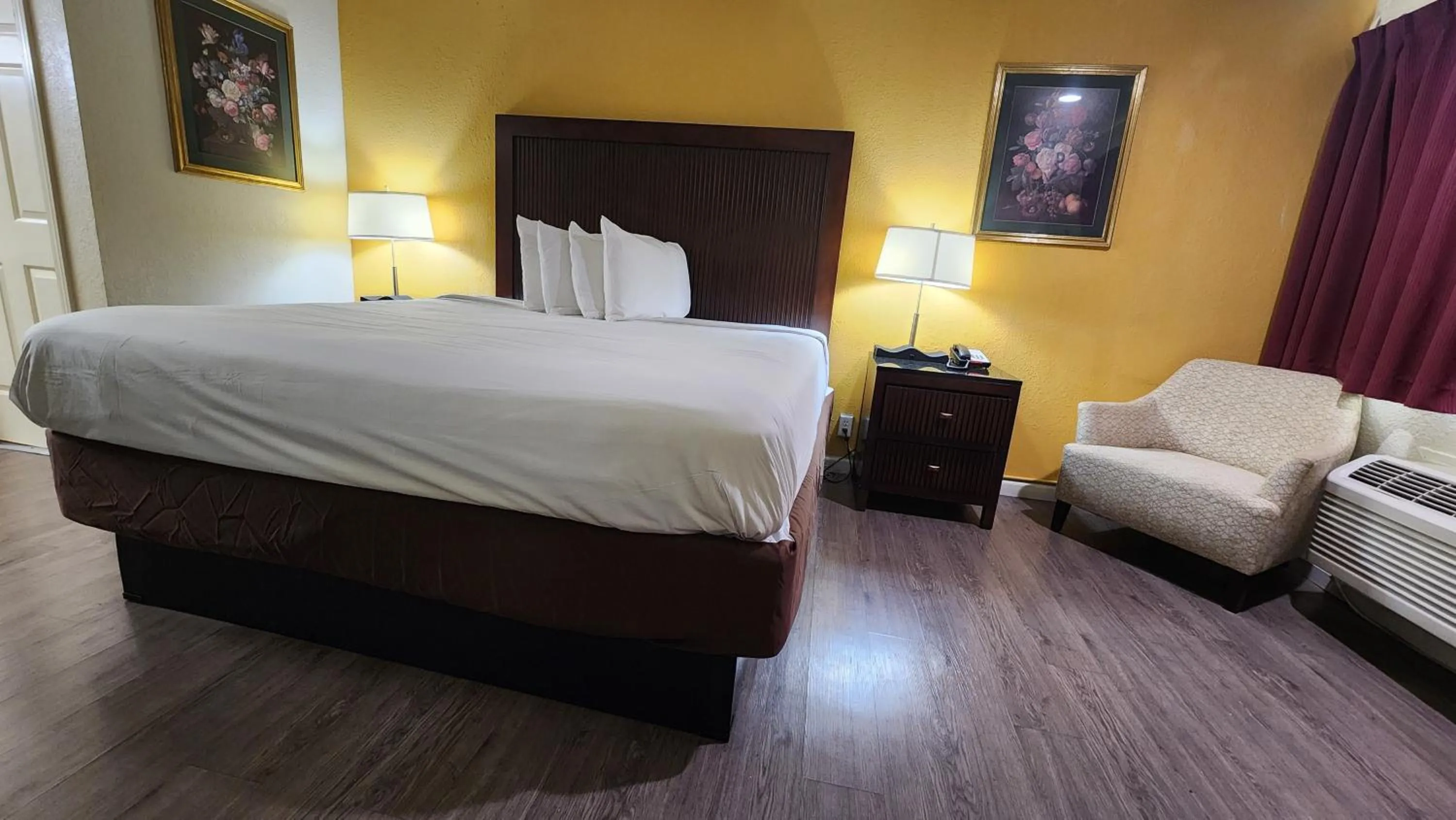 King Studio - Non-Smoking in Mission Inn and Suites