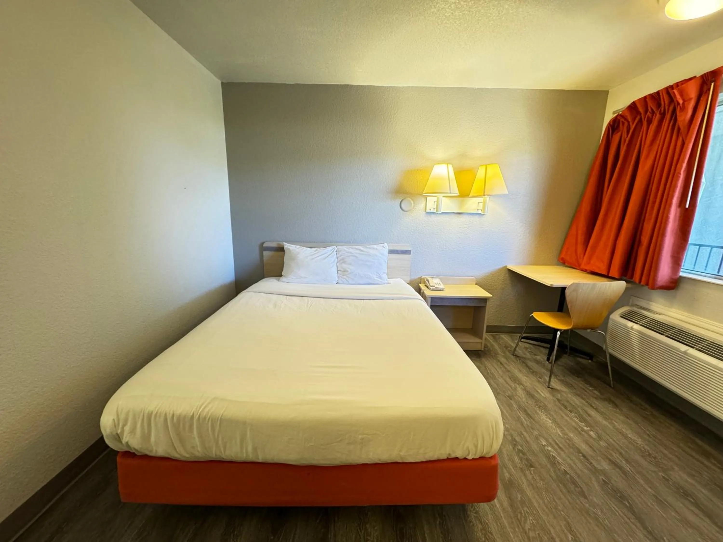 Double Room - Non-Smoking  in Studio 6 Casper WY