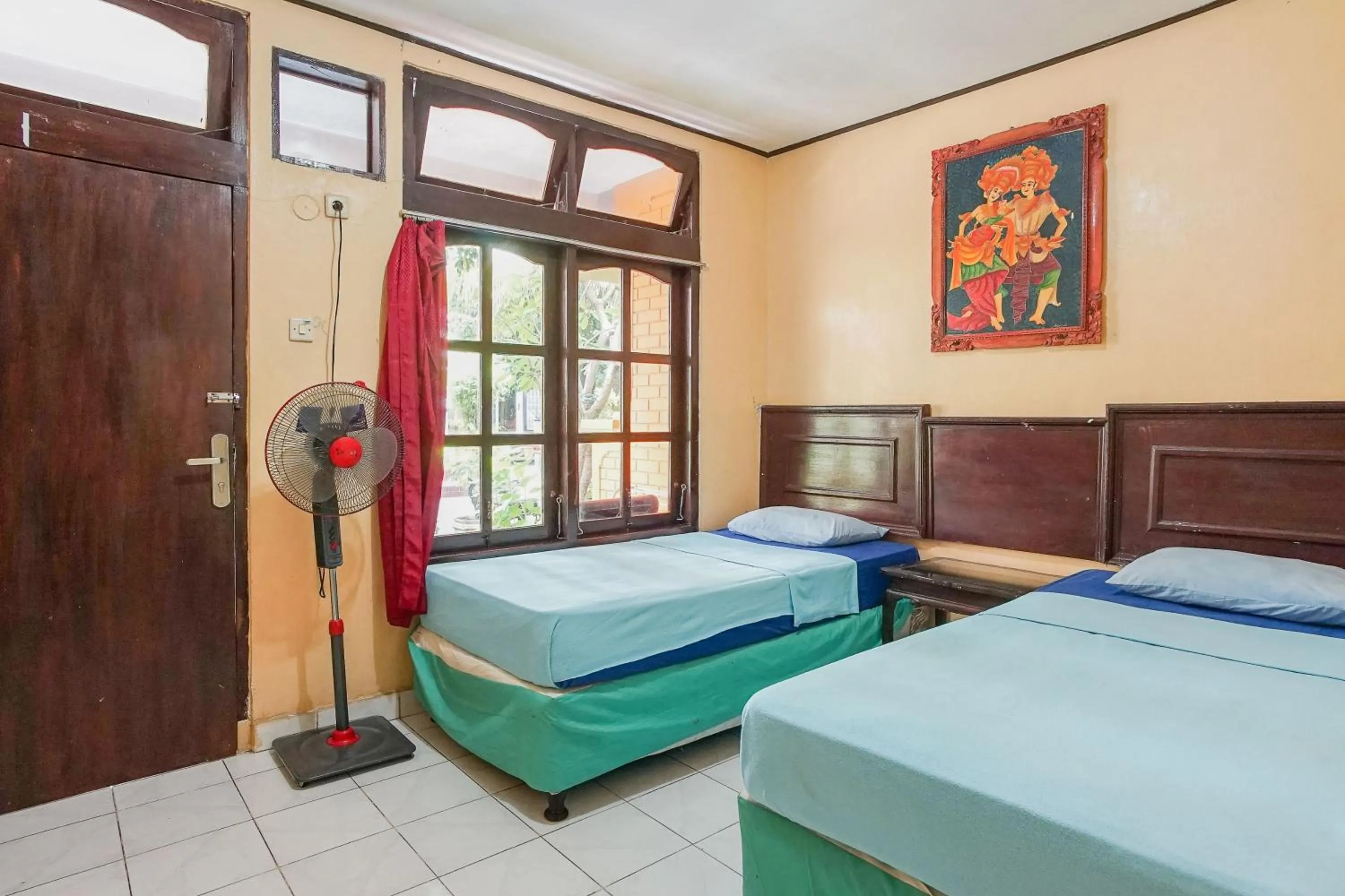 Standard Double Room with Fan in Mahendra Beach Inn