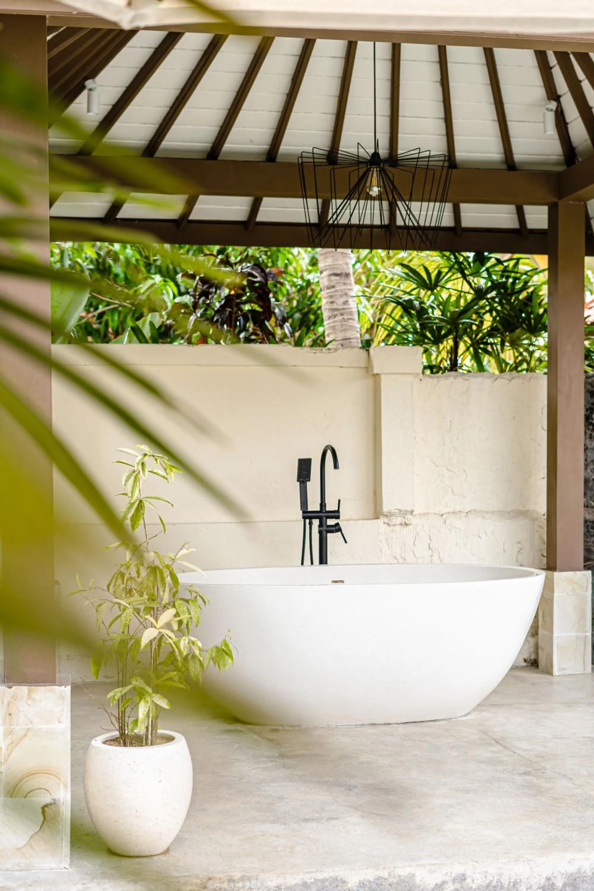 Deluxe Villa - single occupancy in Nyaman Villas by EVDEkimi Ubud