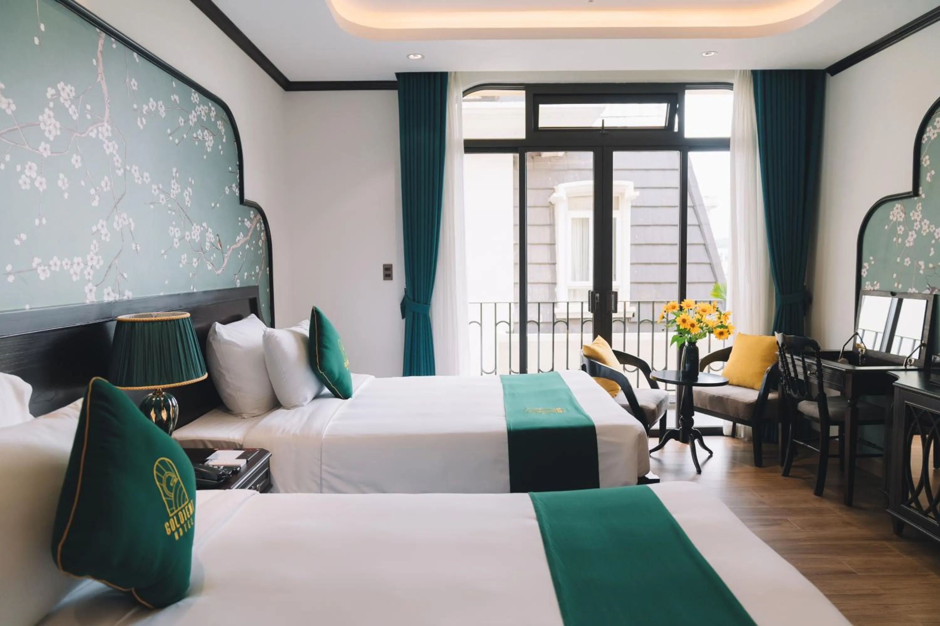 Deluxe Twin Room in Goldient Boutique Hotel