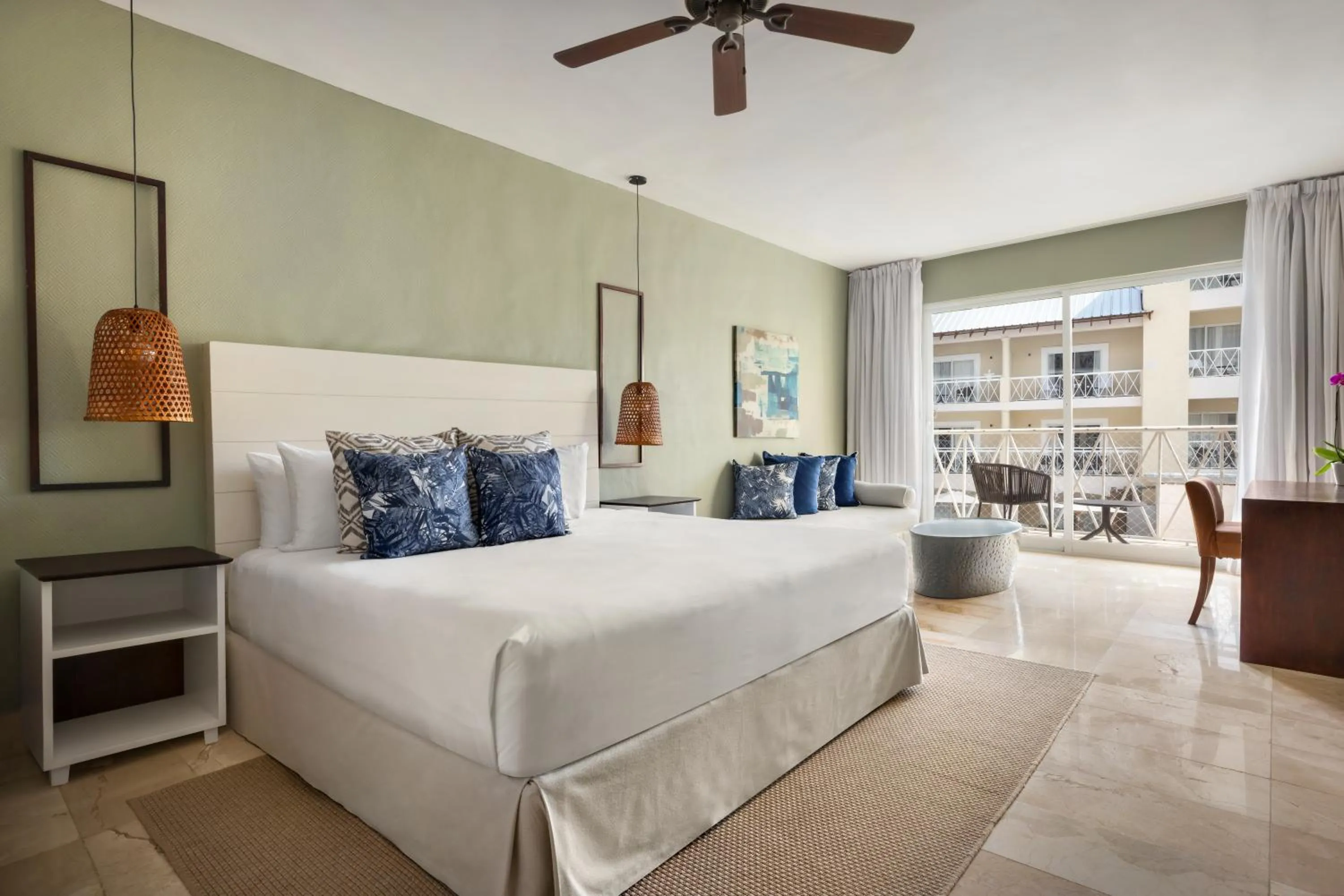 Sun Club Jr. Suite Tropical View -Adults Only Double - single occupancy in Sunscape Coco Punta Cana - All Inclusive