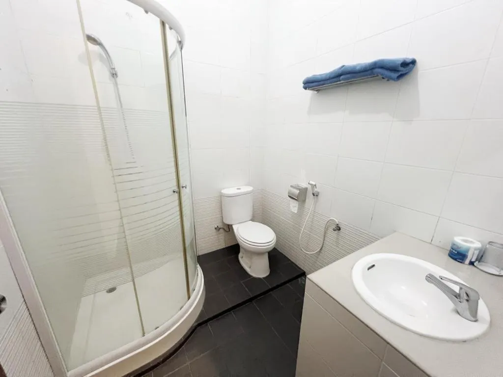 Double or Twin Room with Private Bathroom in OASE GUEST HOUSE