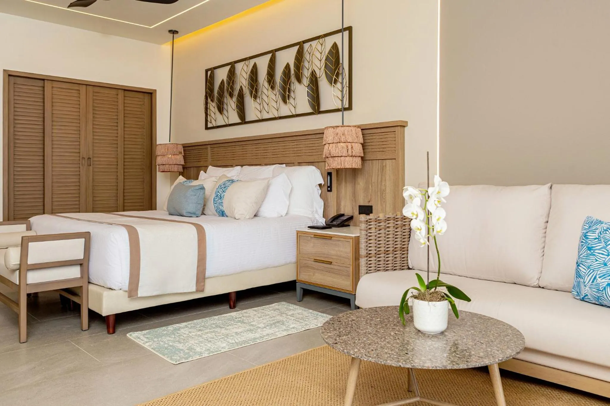 Preferred Club Jr. Suite Ocean Front King - single occupancy in Secrets Tides Punta Cana - All Inclusive