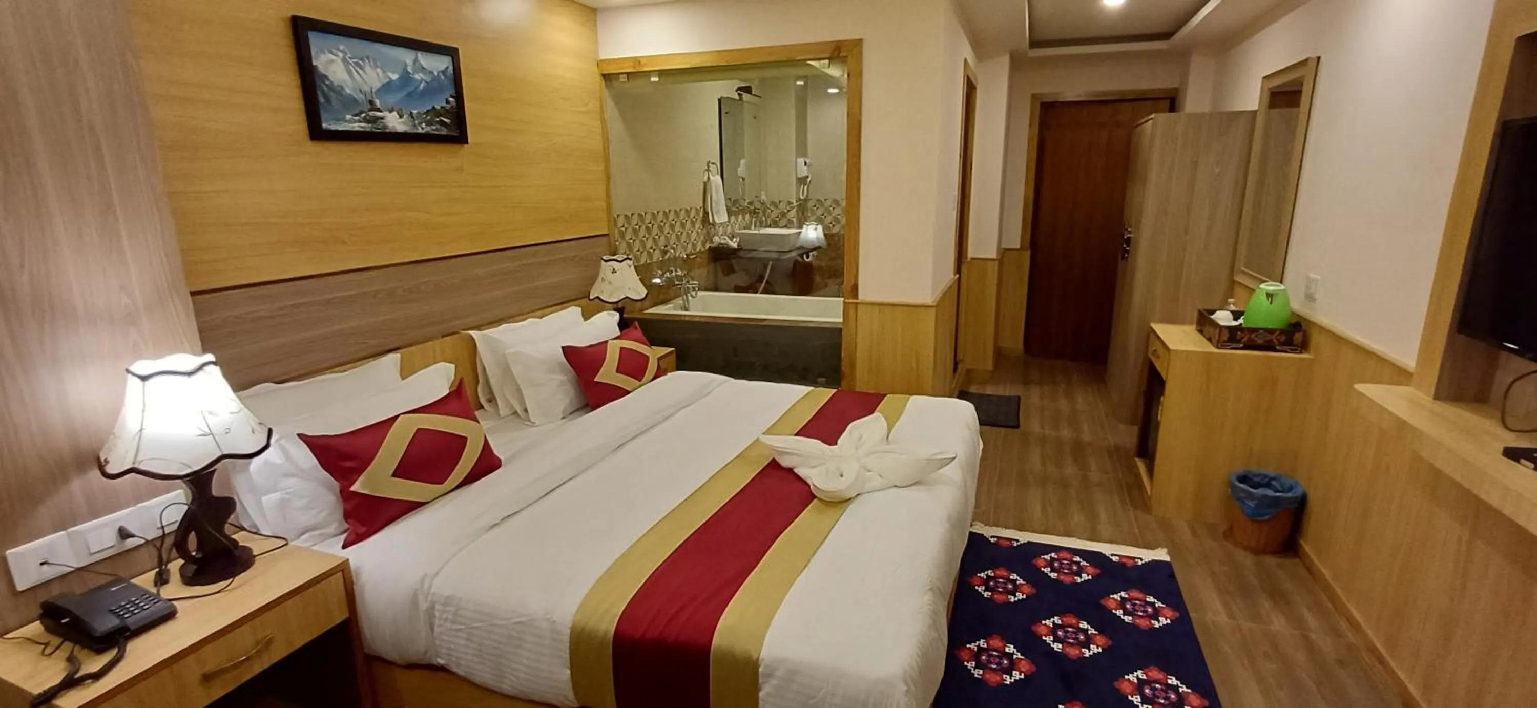 Deluxe King Room in Hotel Yakroo Manang