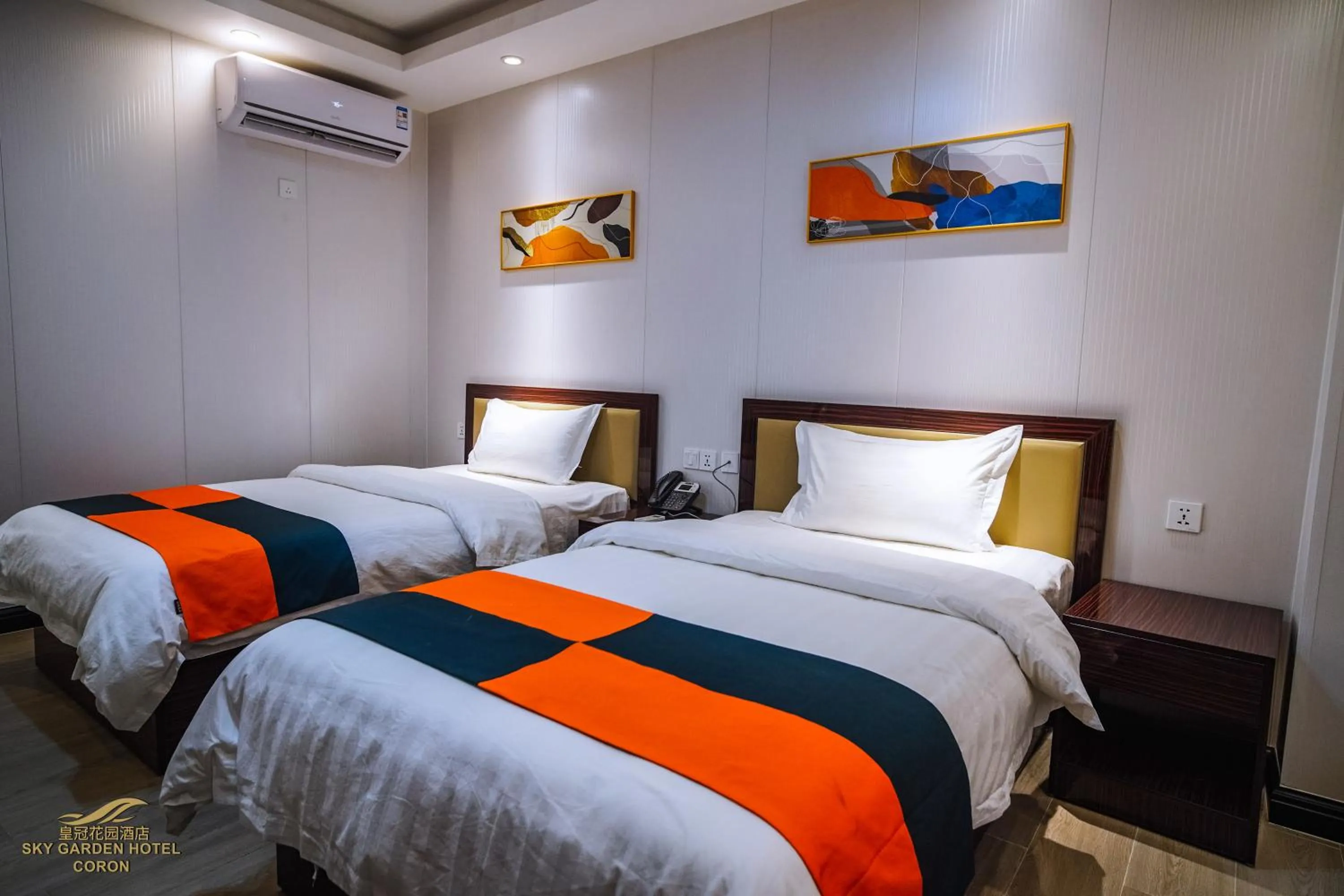 Superior Twin Room in Sky Garden Hotel