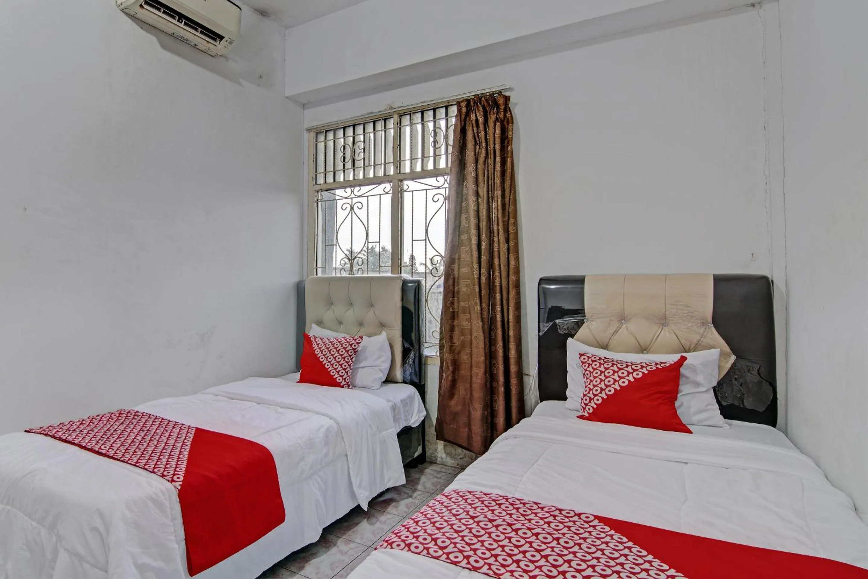 Standard Twin Room in Hotel O Wisma 35NearTaman Wisata Polong Jopang