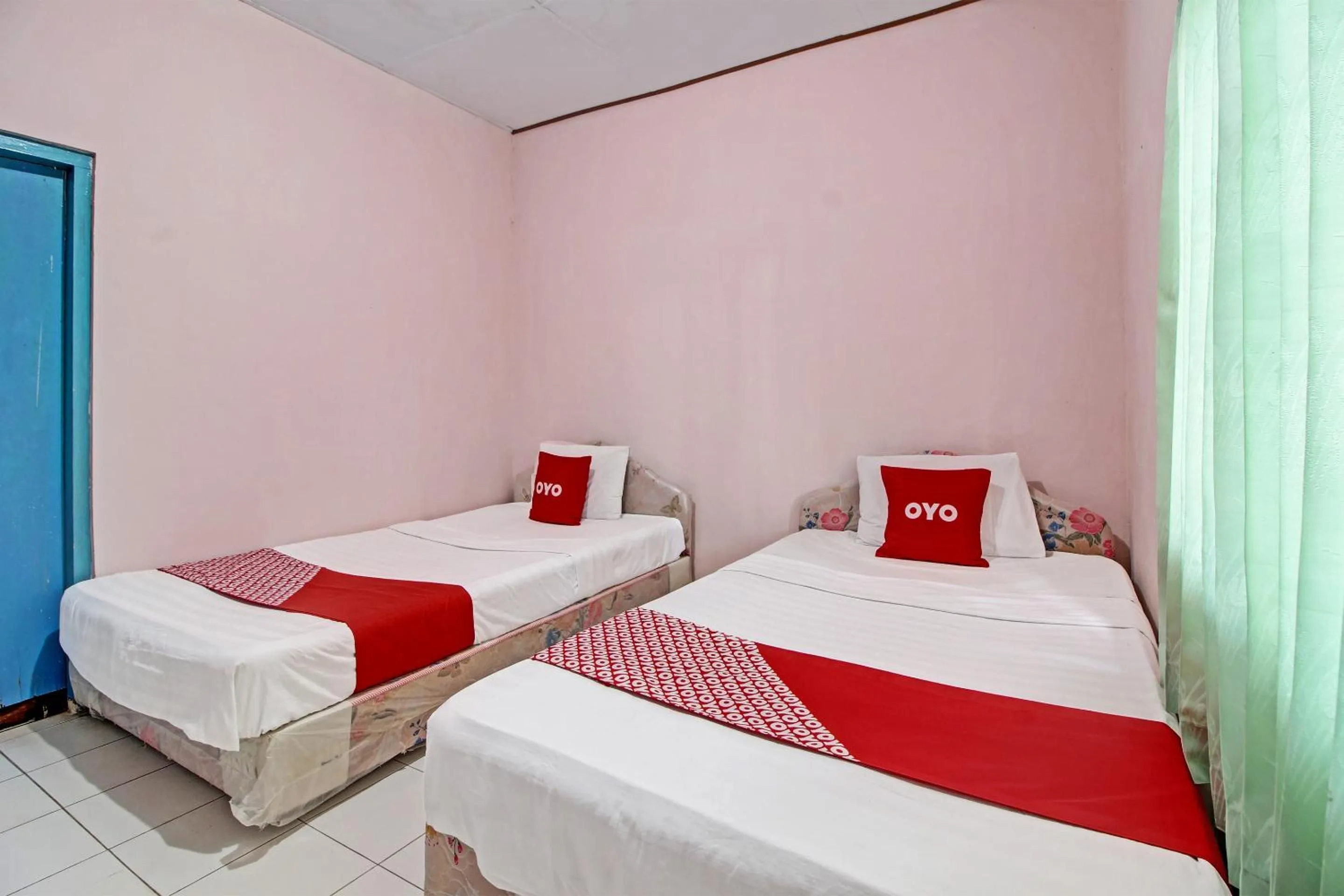 Economy Twin Room in Hotel O Sendang Asri