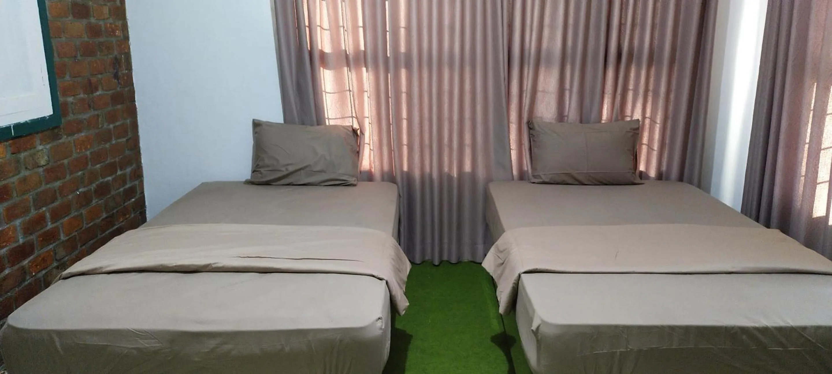 Standard Twin Room in Hotel O Losmen Griya Mulia Katingan Kuala