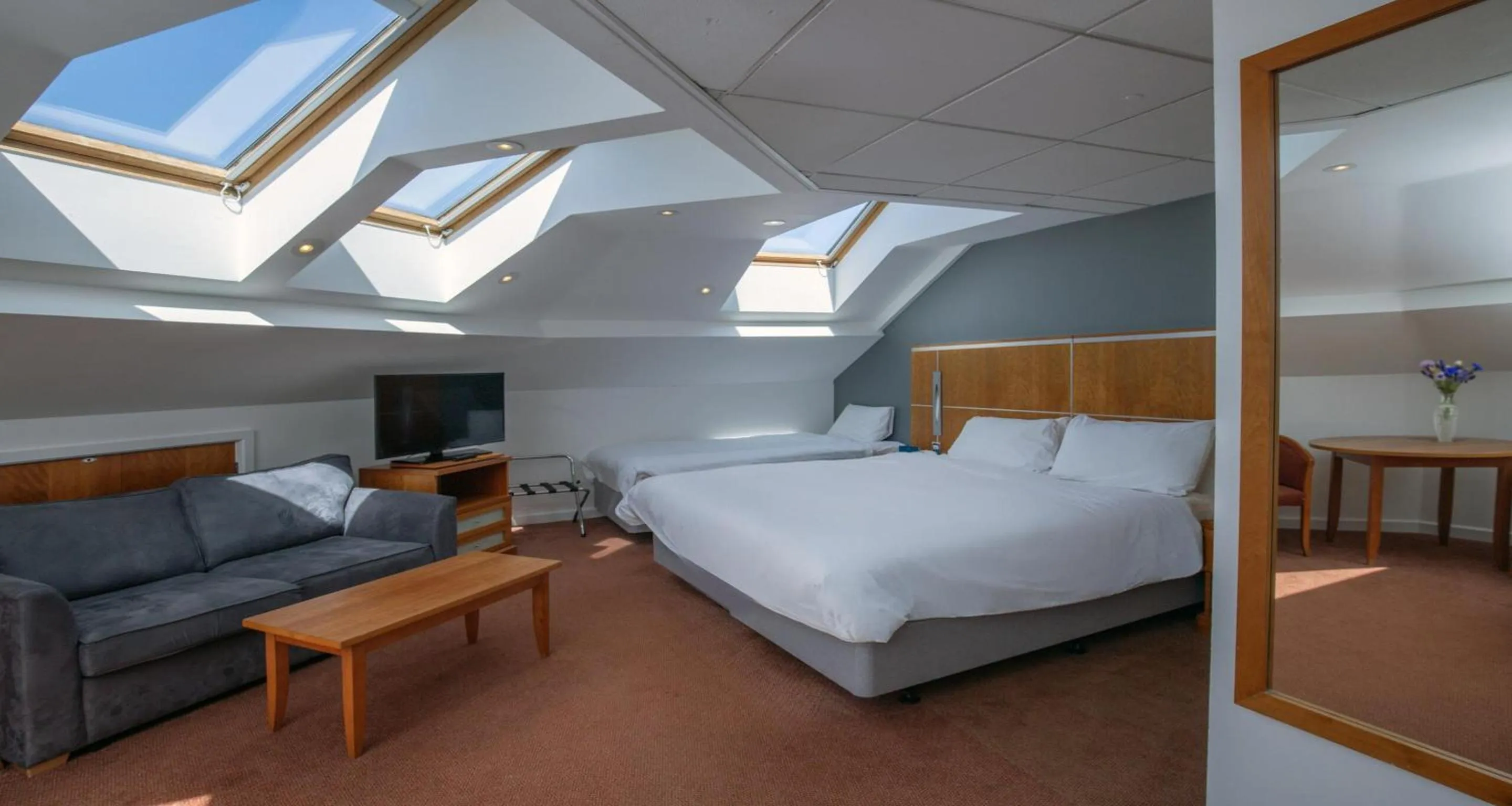 Executive Family Room in Derby Mickleover Hotel, BW Signature Collection