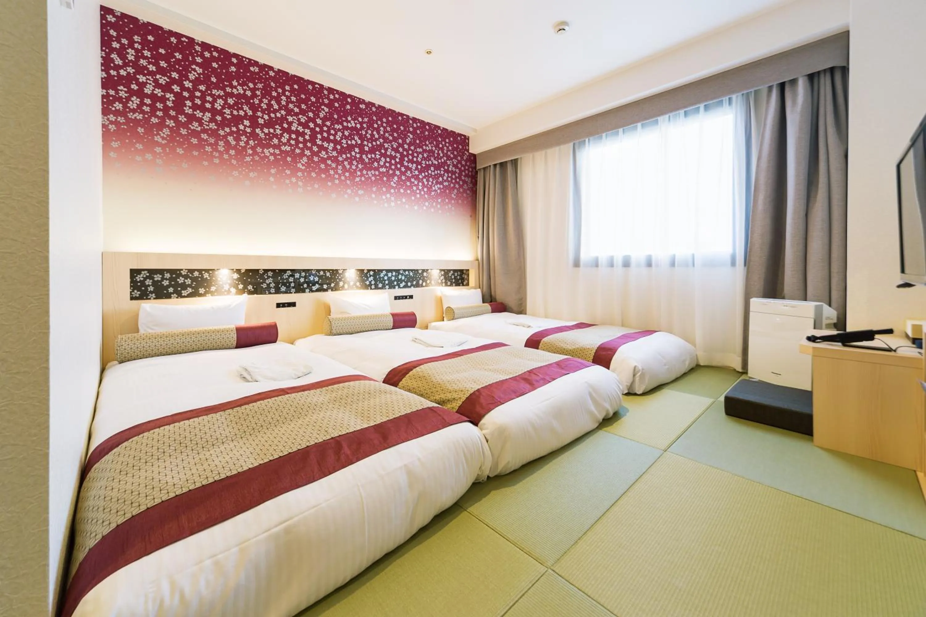 Top Floor - Non-Smoking - Sakura Triple Room in Hotel Wing International Premium Tokyo Yotsuya