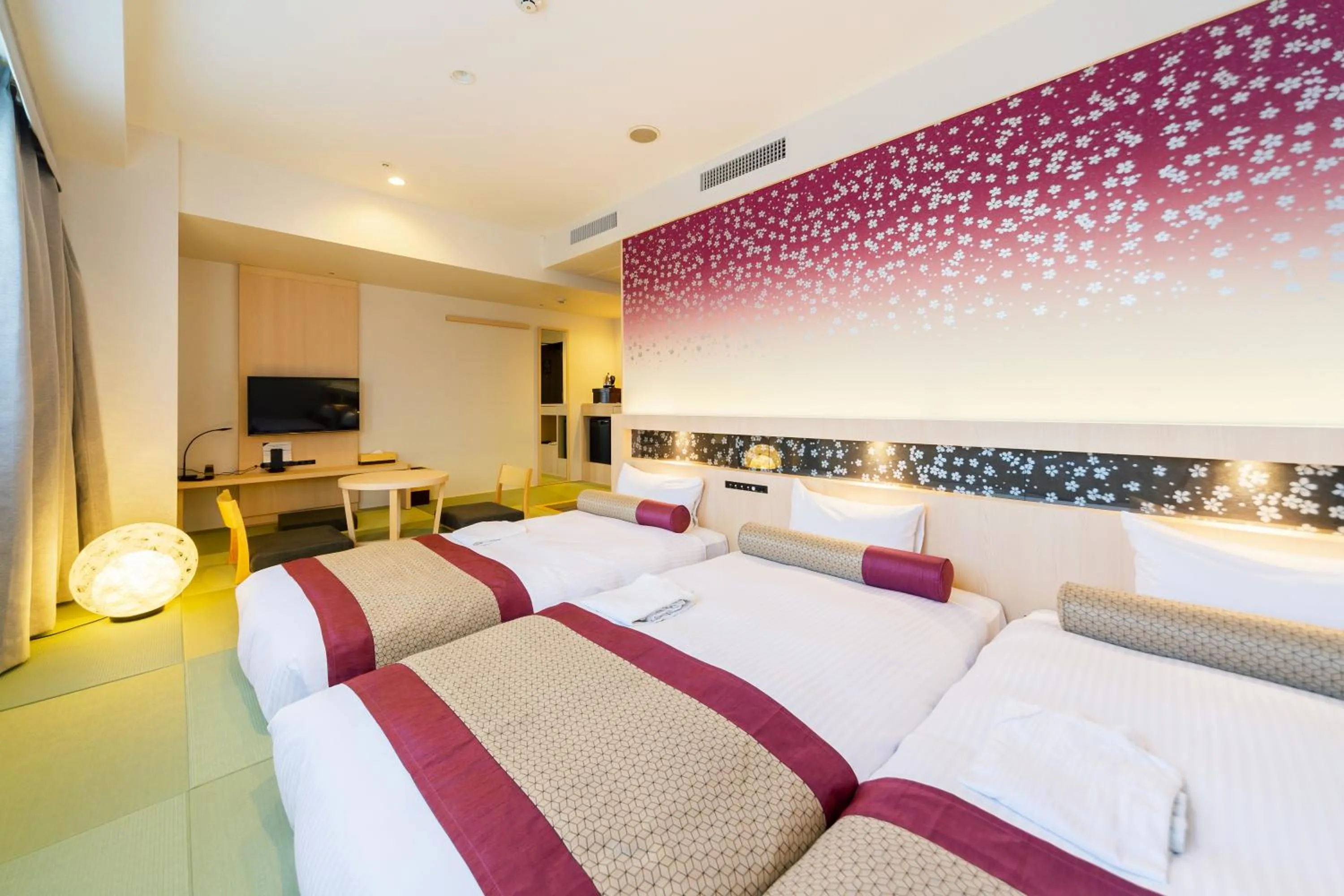 Top Floor - Non-Smoking - Sakura Suite Room in Hotel Wing International Premium Tokyo Yotsuya