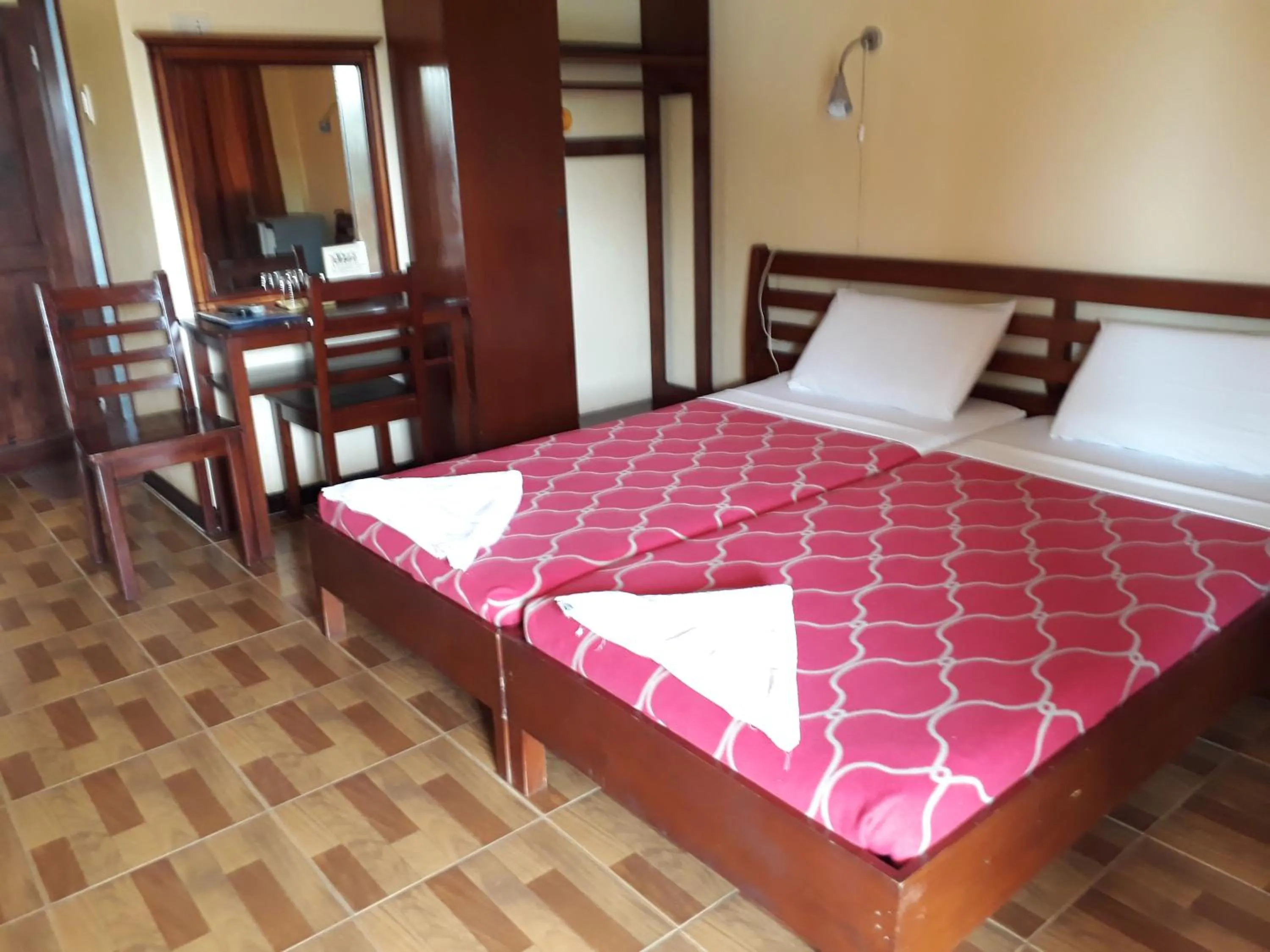 Standard Double or Twin Room with Window in Cherrys @ Home Too Inland Resort