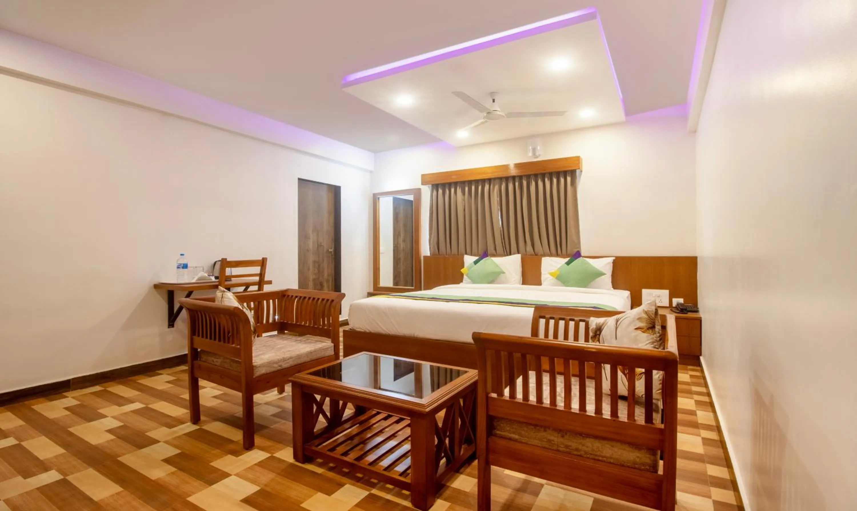 Standard Room - single occupancy in Treebo Elite Plaza, 700 Mtrs From Madikeri Fort