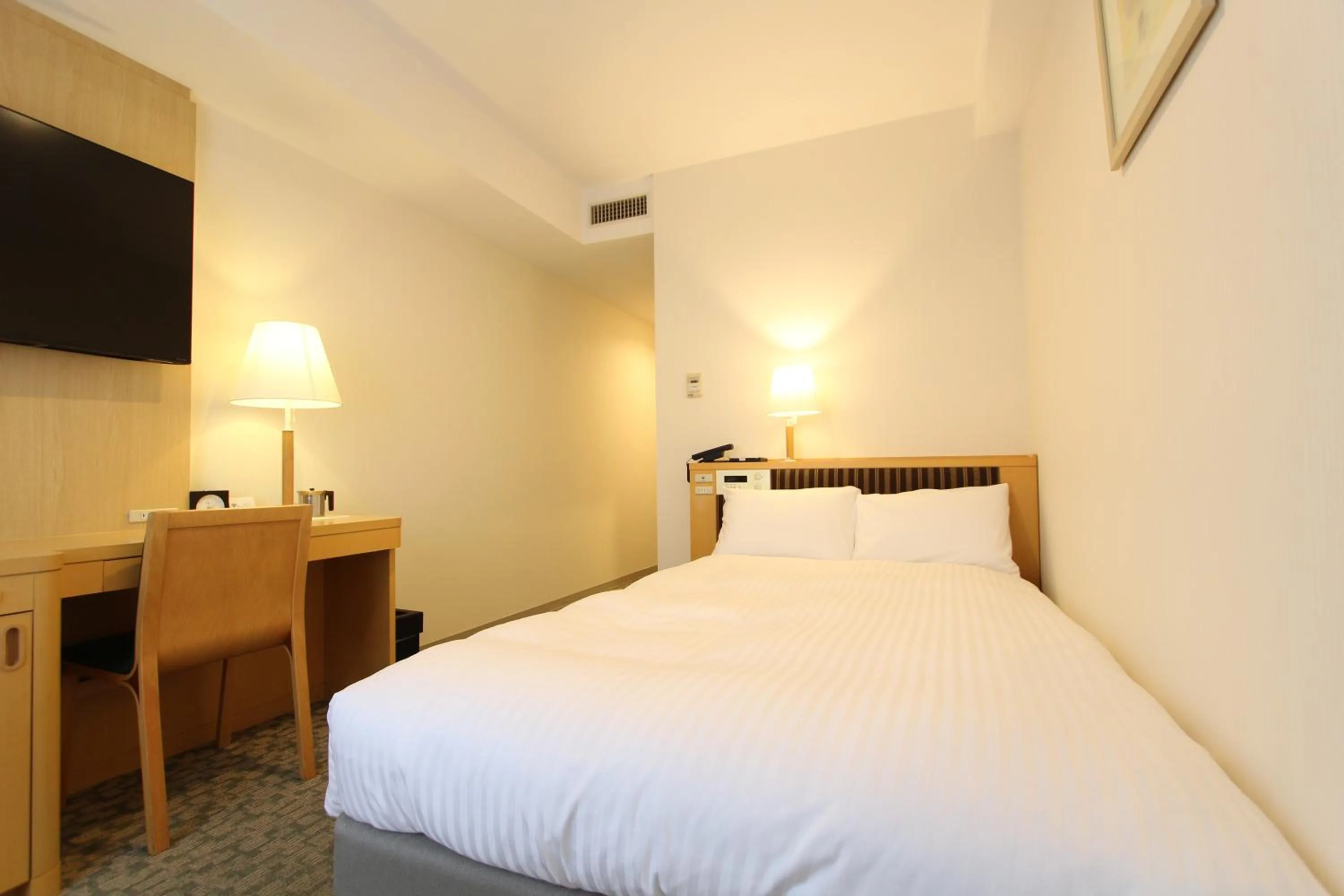 Moderate Double Room with Small Double Bed - Non-Smoking in KOKO HOTEL Sendai Station South