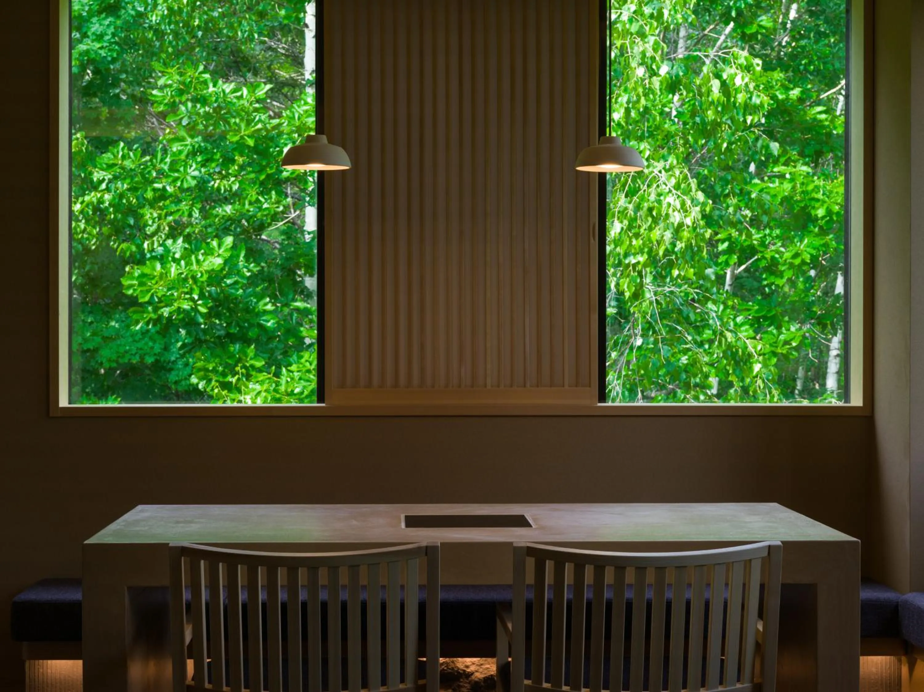 302 Corner Suite with View Bath - single occupancy - Non Smoking in Suigan