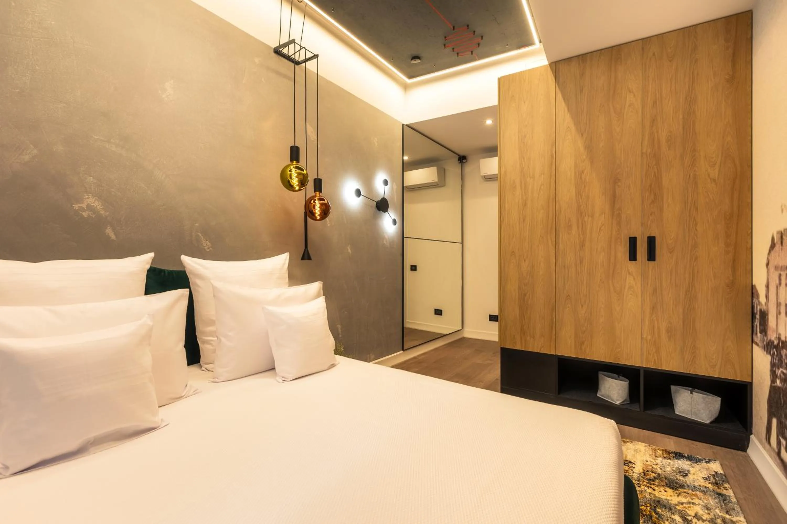 Apartment with Terrace in Rosetti One