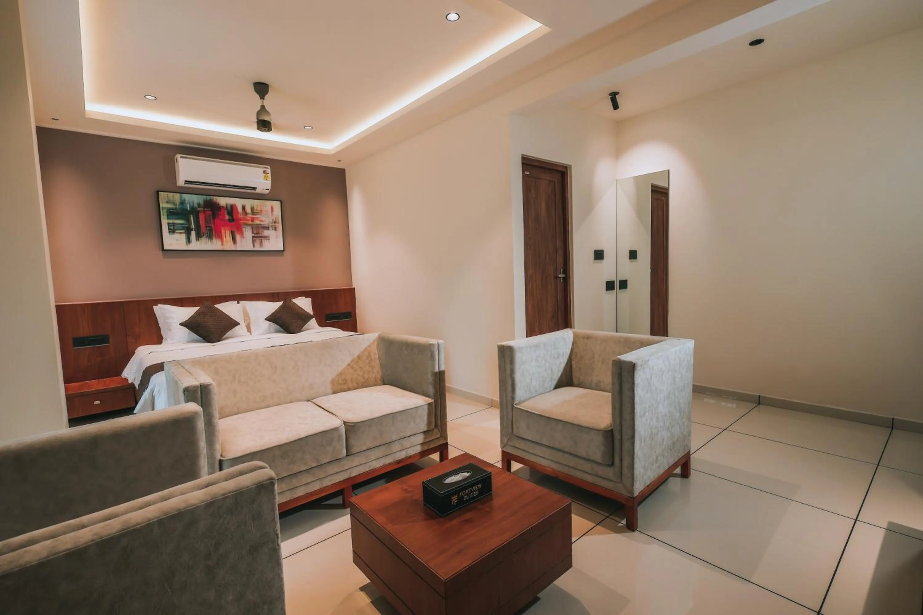 Junior Suite in Fortview Suites