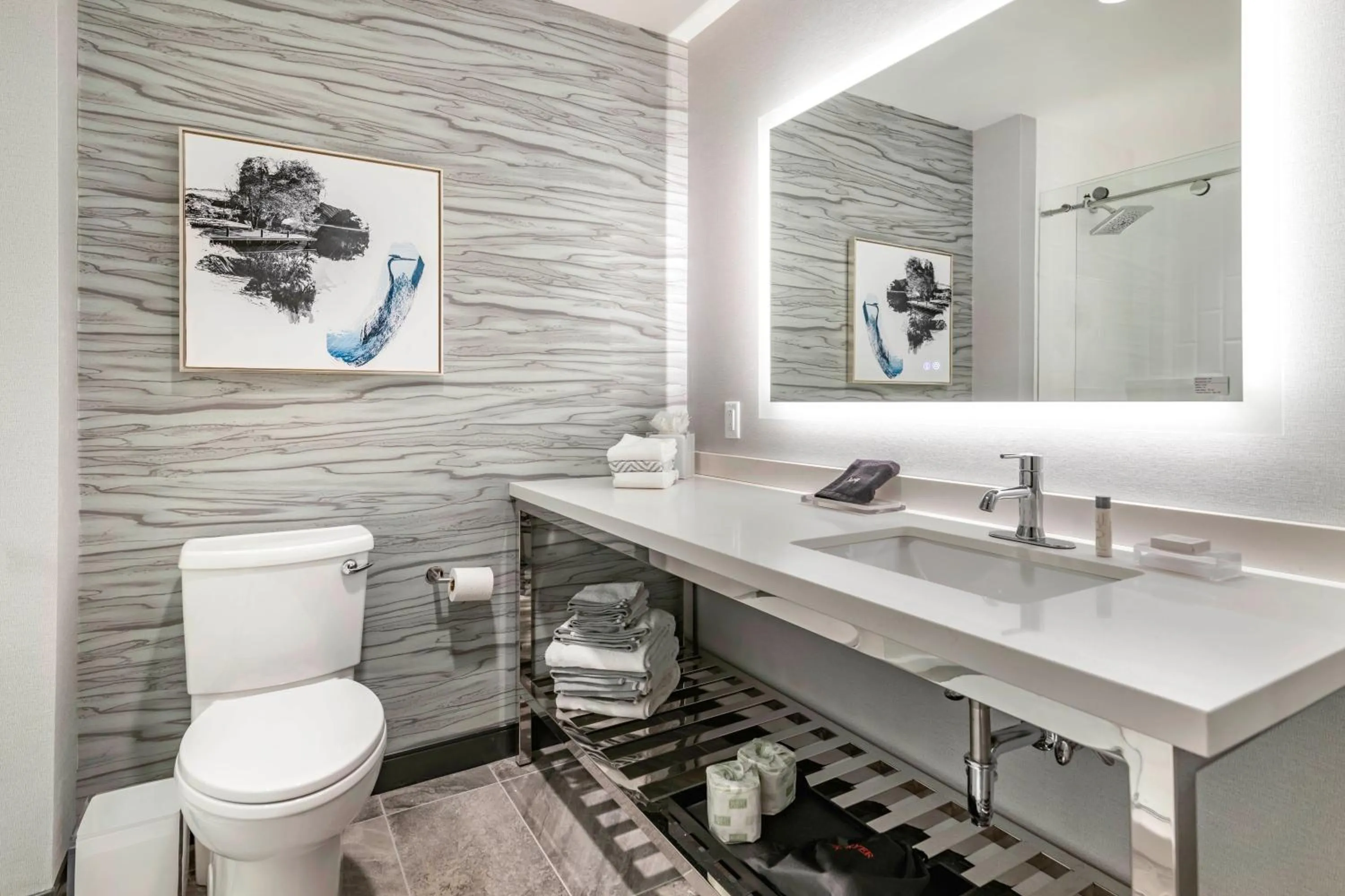 Queen Suite with Two Queen Beds and Balcony - Non Smoking in Cambria Hotel Lake Placid - Lakeside Resort