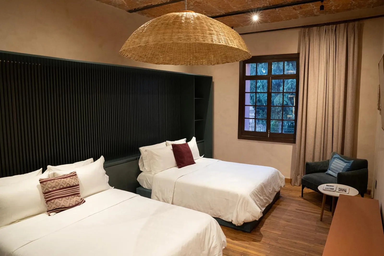 Suite with City View in Casa Maka