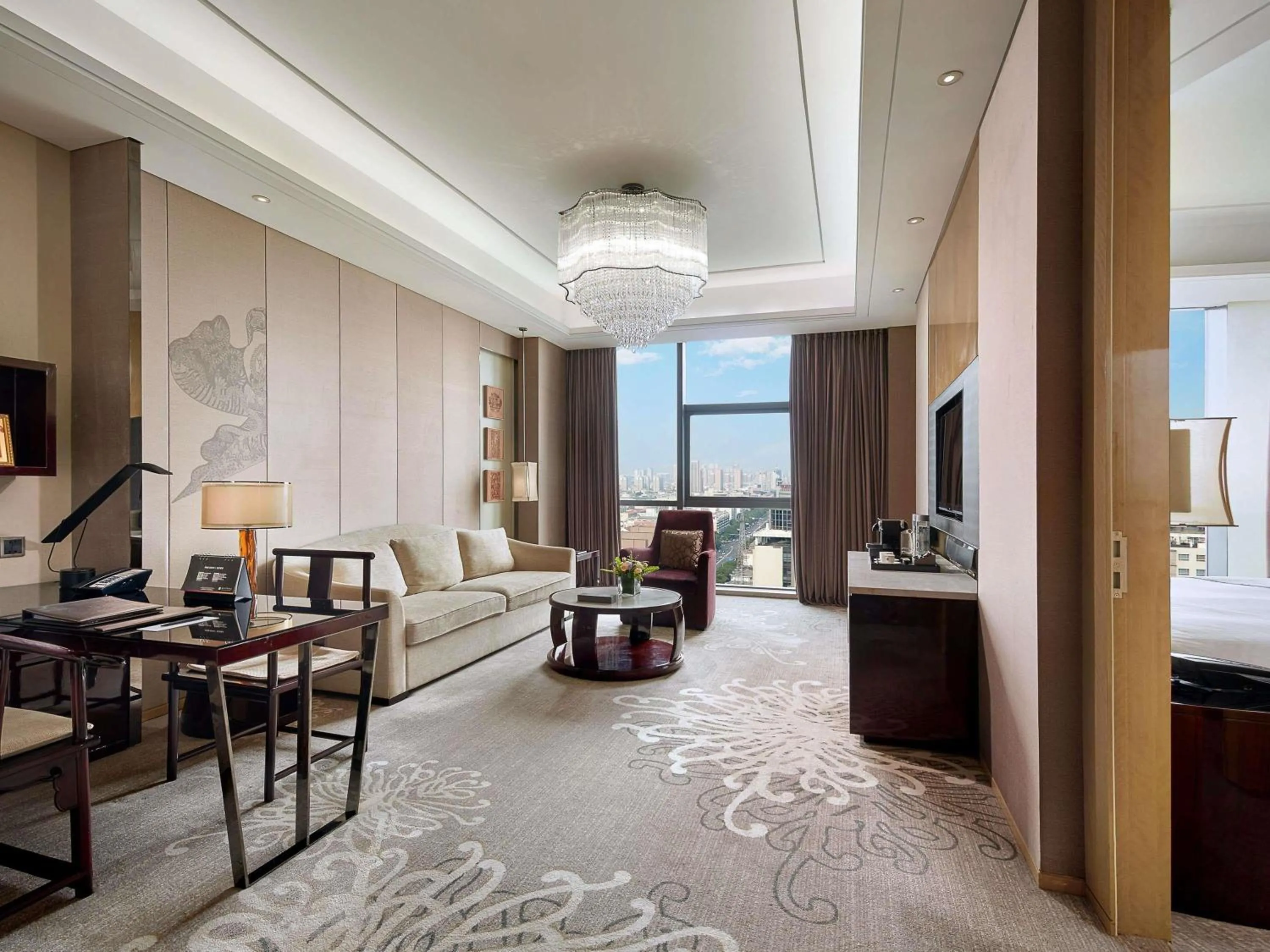 Superior Suite in Pullman Weifang