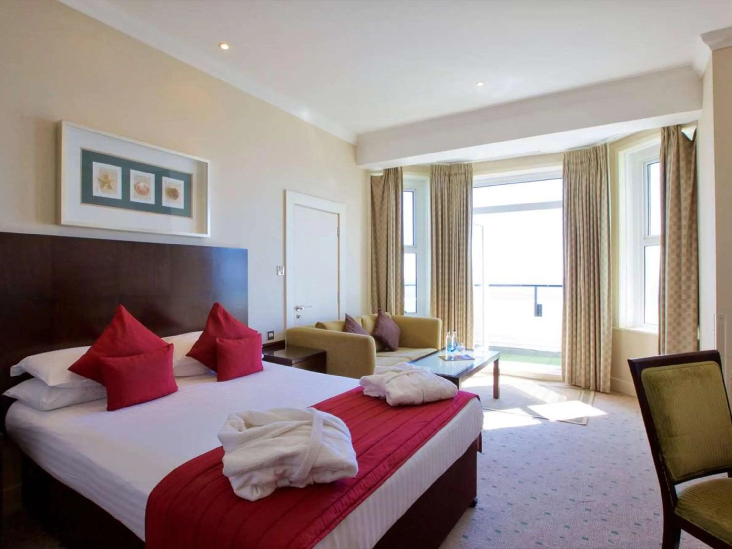 Family Room with Double and Single Beds in Bournemouth East Cliff Hotel, Sure Hotel Collection by BW