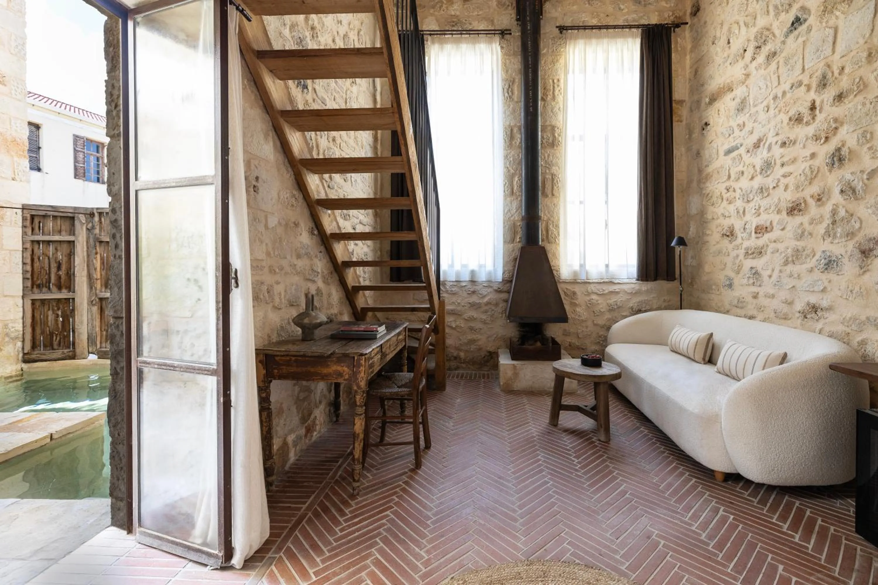 Suite with Private Pool Swim Up in Amalen Suites Adults Only