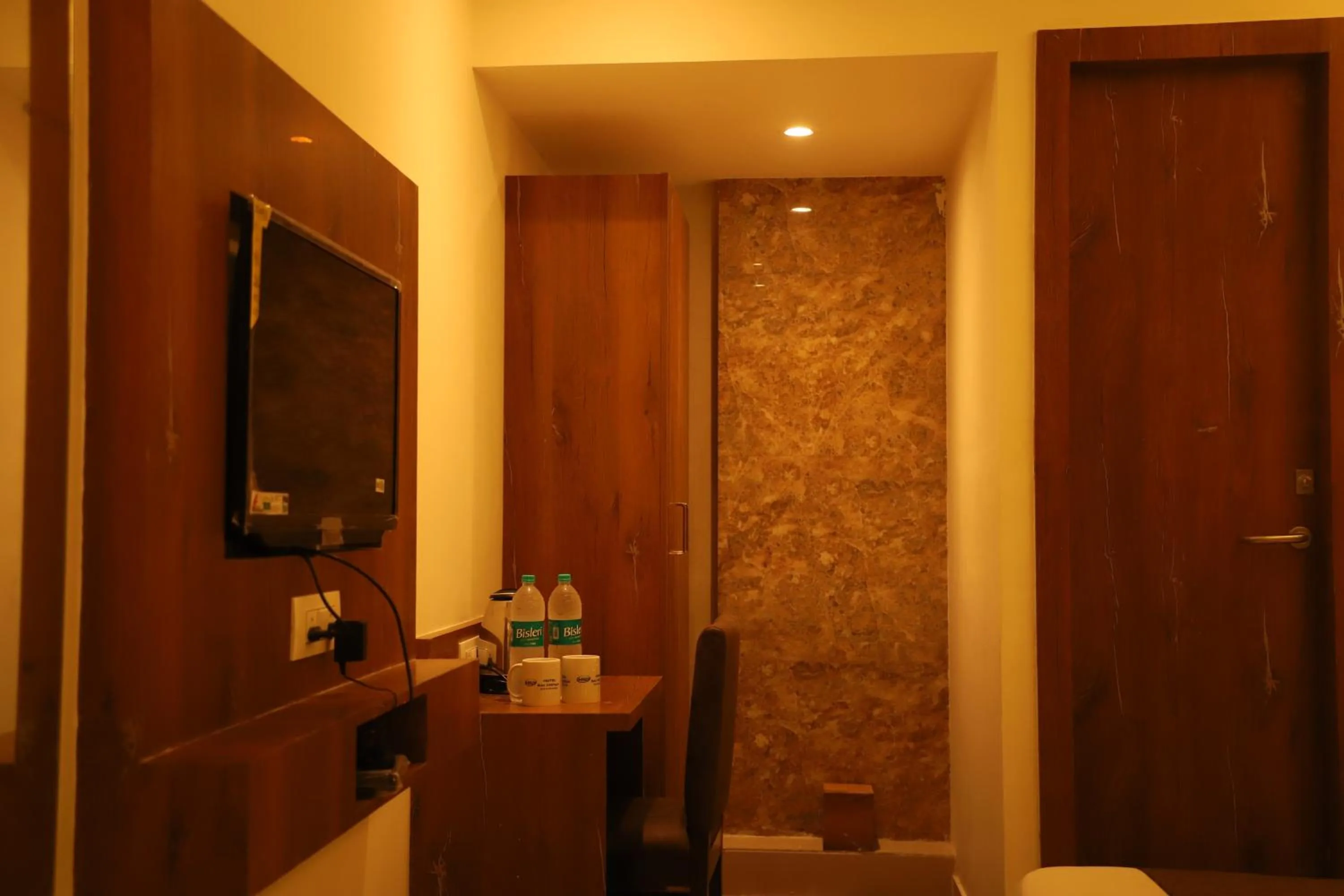 Triple Room with Private Bathroom in Hotel Sai Pritam