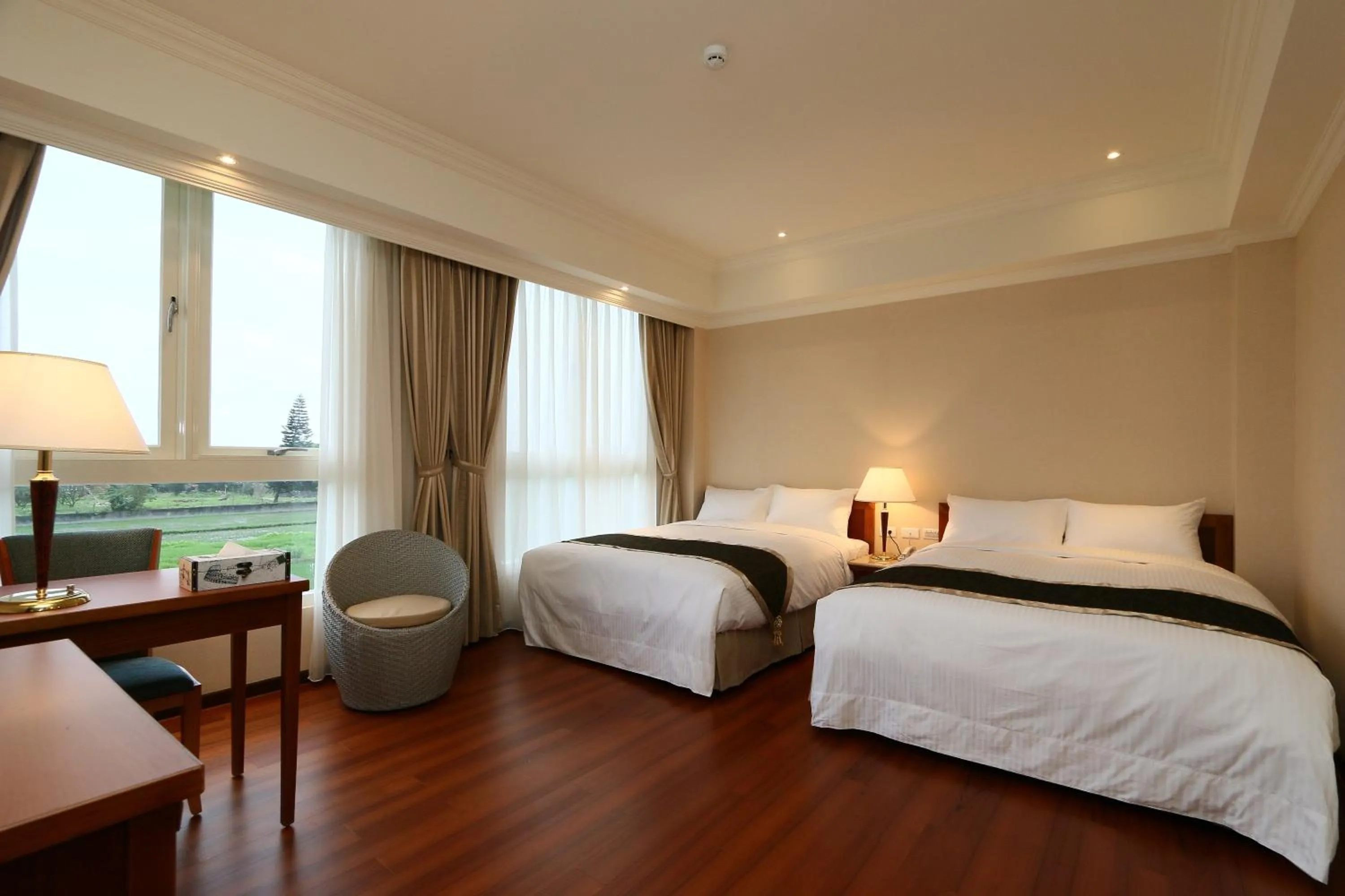 Superior Quadruple Room in Aleex Villa