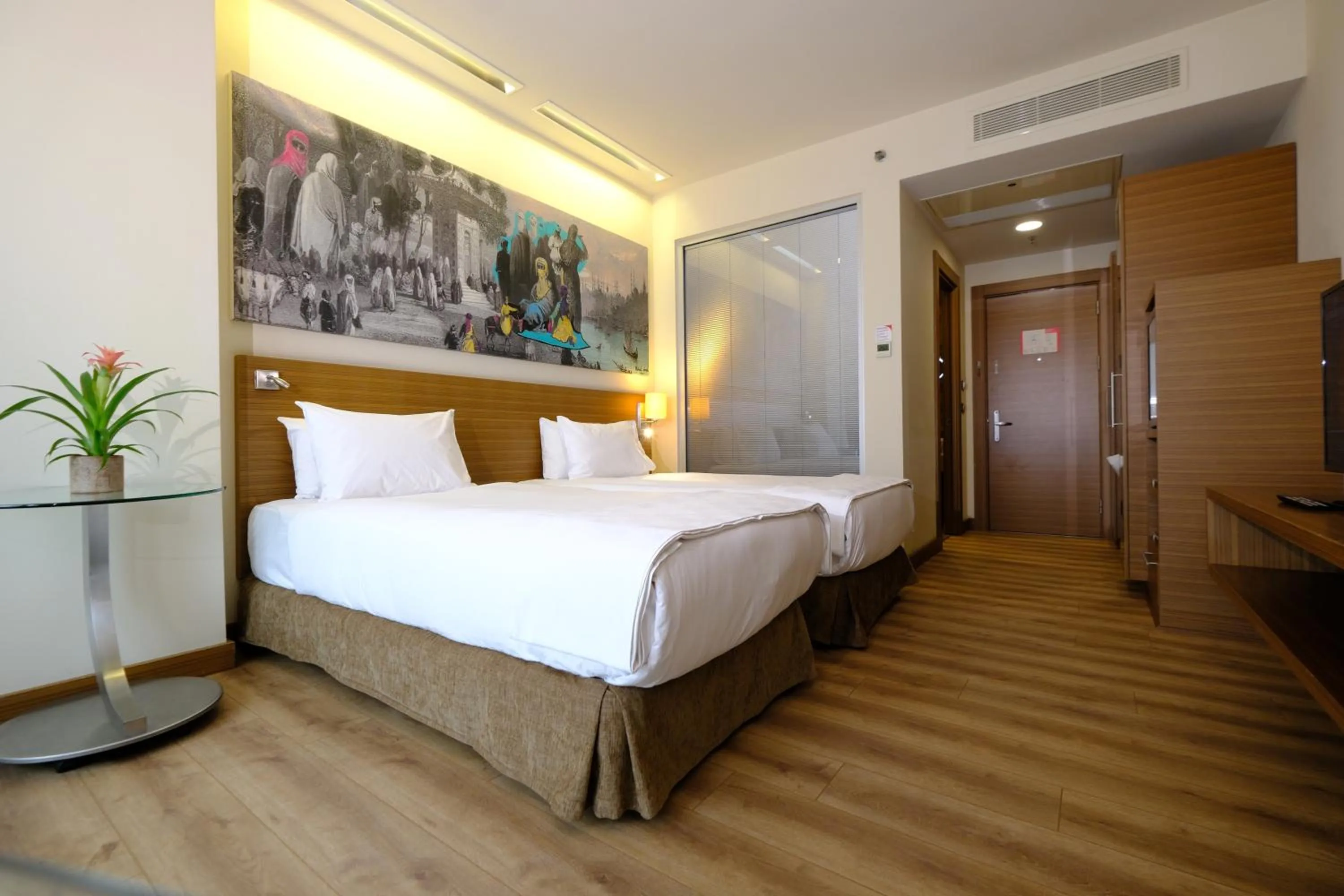 Comfort Twin Room in Gorrion Hotel Istanbul