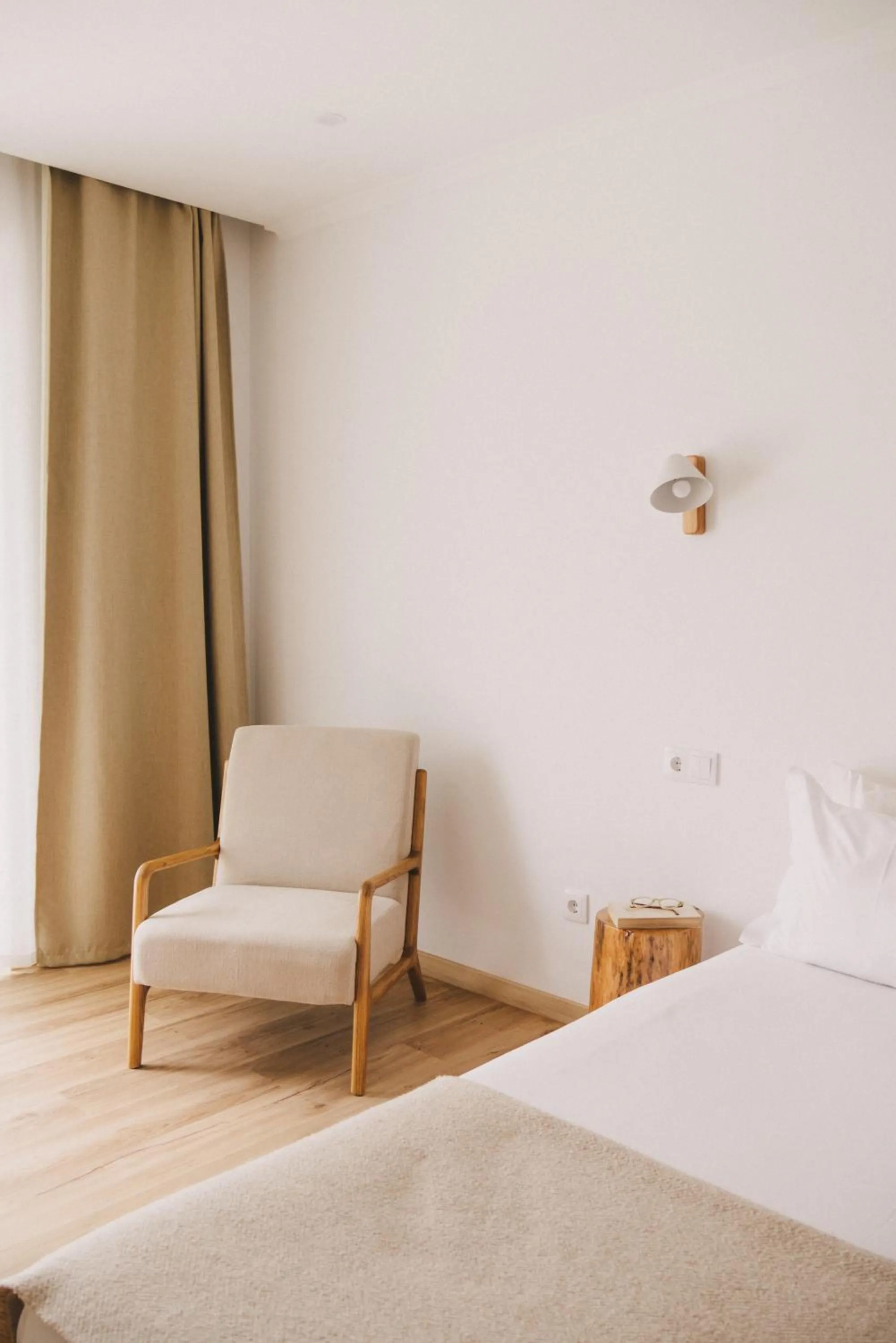 Studio with Terrace in Pure Flor de Esteva