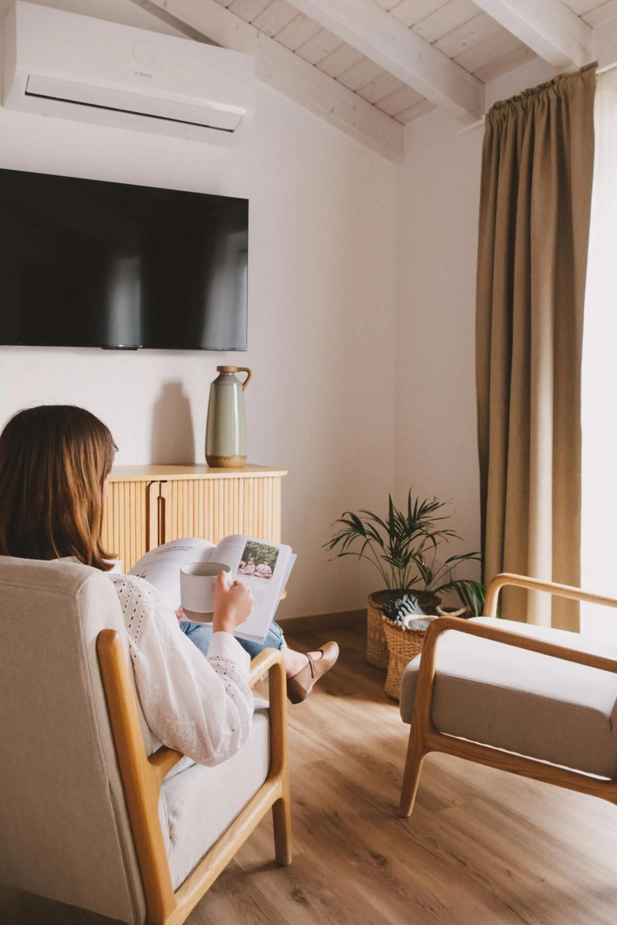 Studio with Balcony in Pure Flor de Esteva