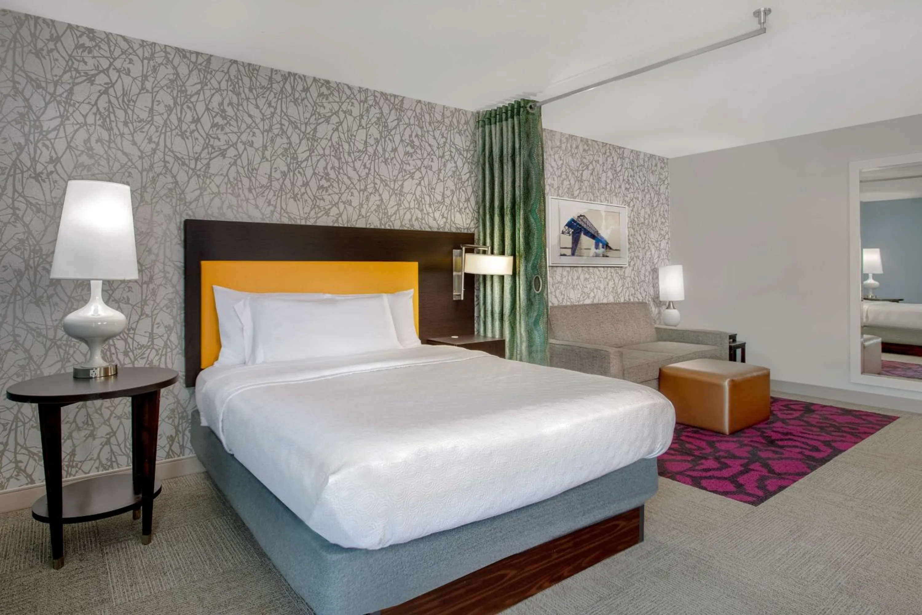 Queen Studio - Mobility Access/Non-Smoking in Home2 Suites By Hilton Omaha West