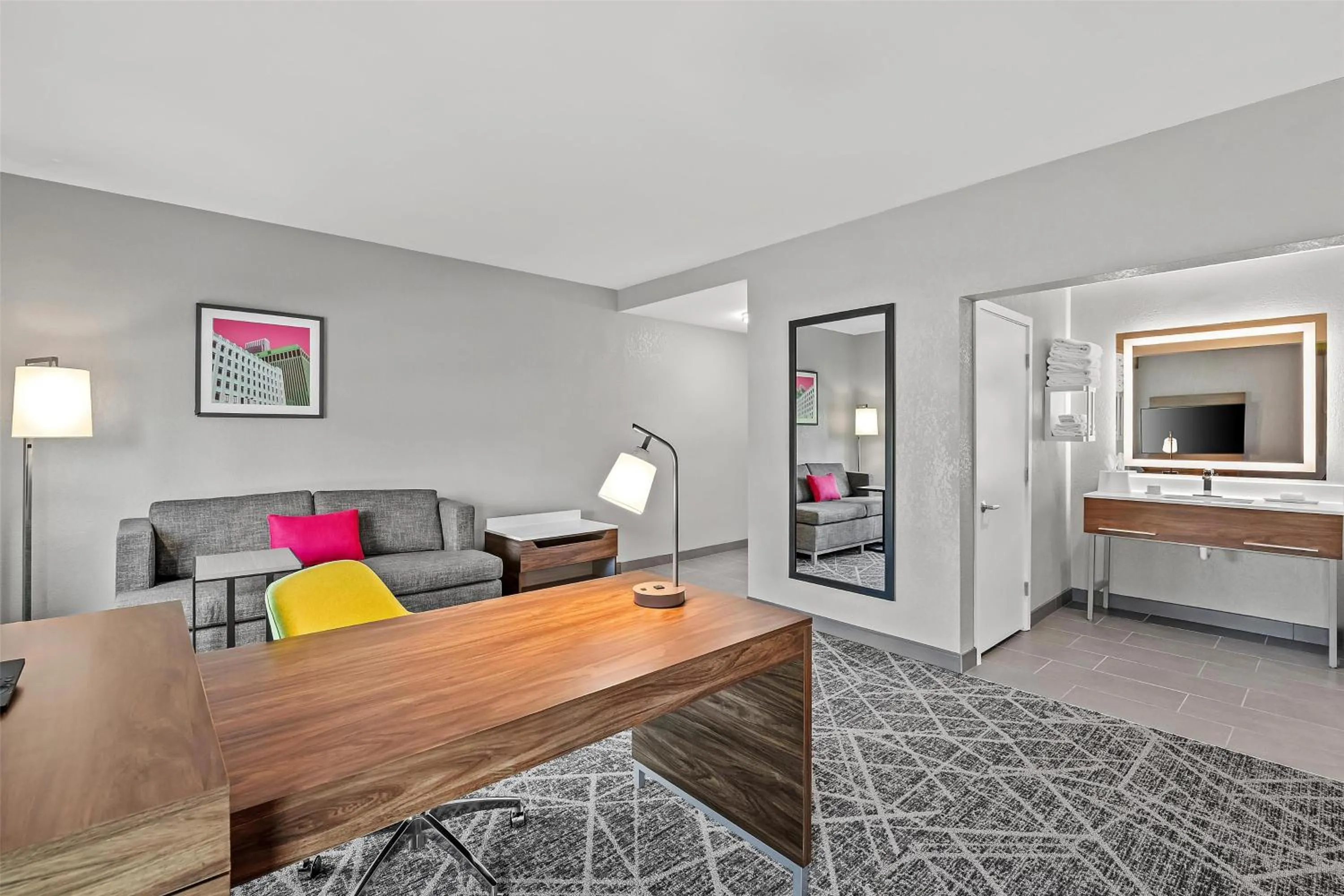 King Studio Suite - Non Smoking in Hampton Inn Omaha/West Dodge Road, Old Mill