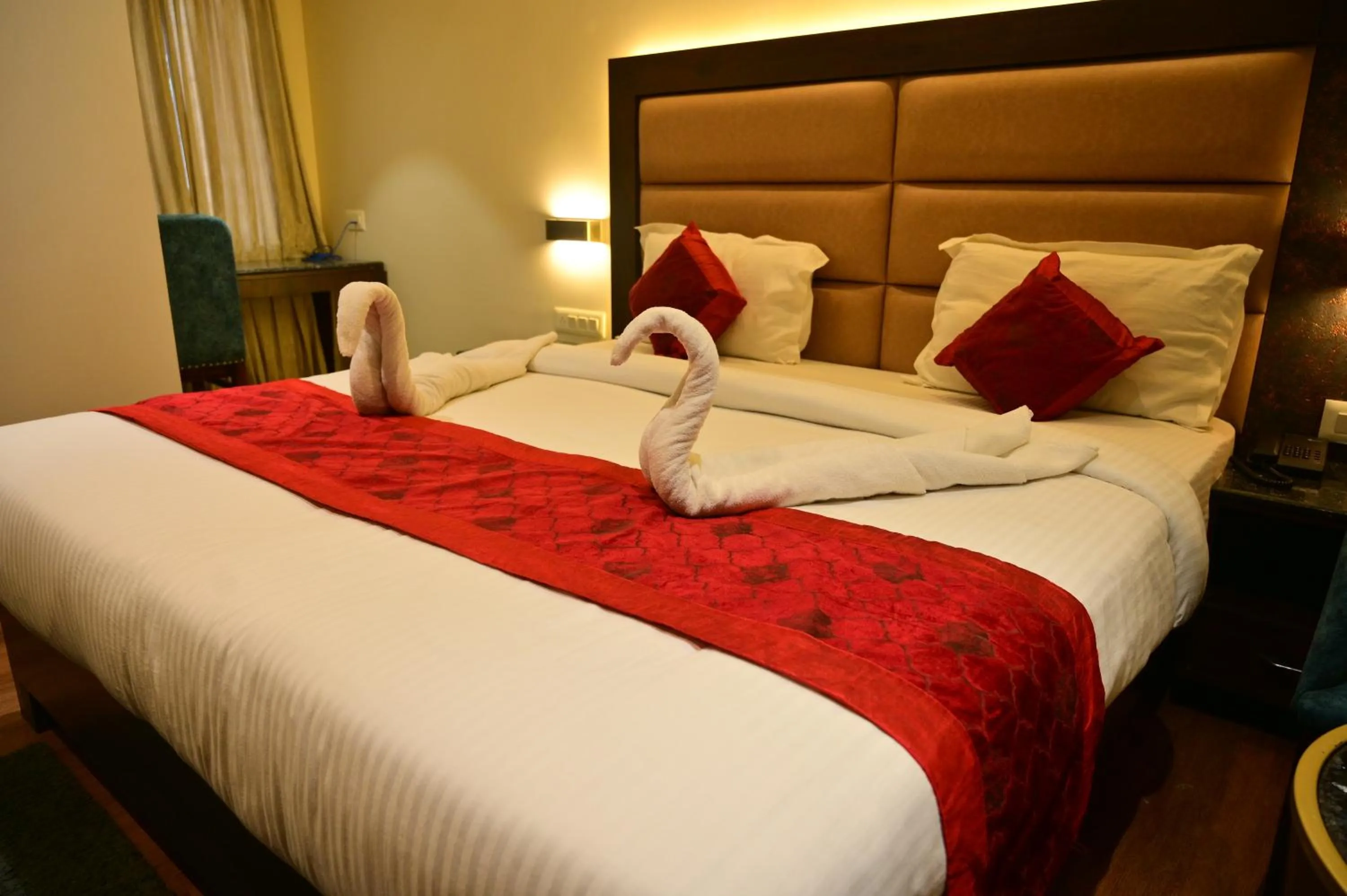 Deluxe Double Room - single occupancy in Hotel Golden Riviera